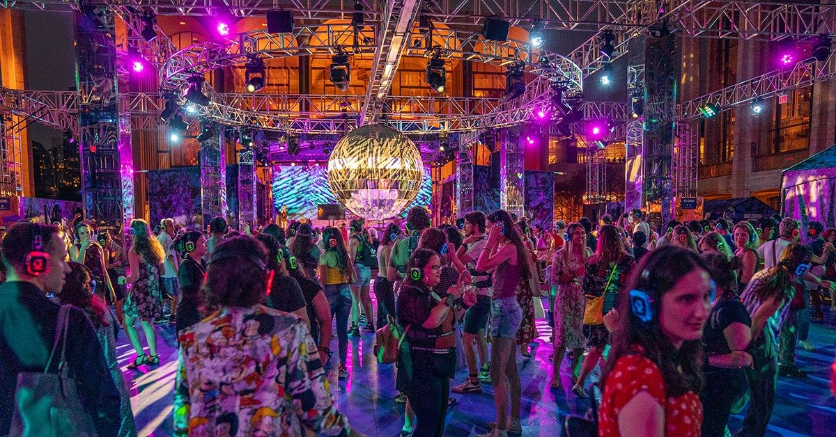Oasis silent disco.jpeg