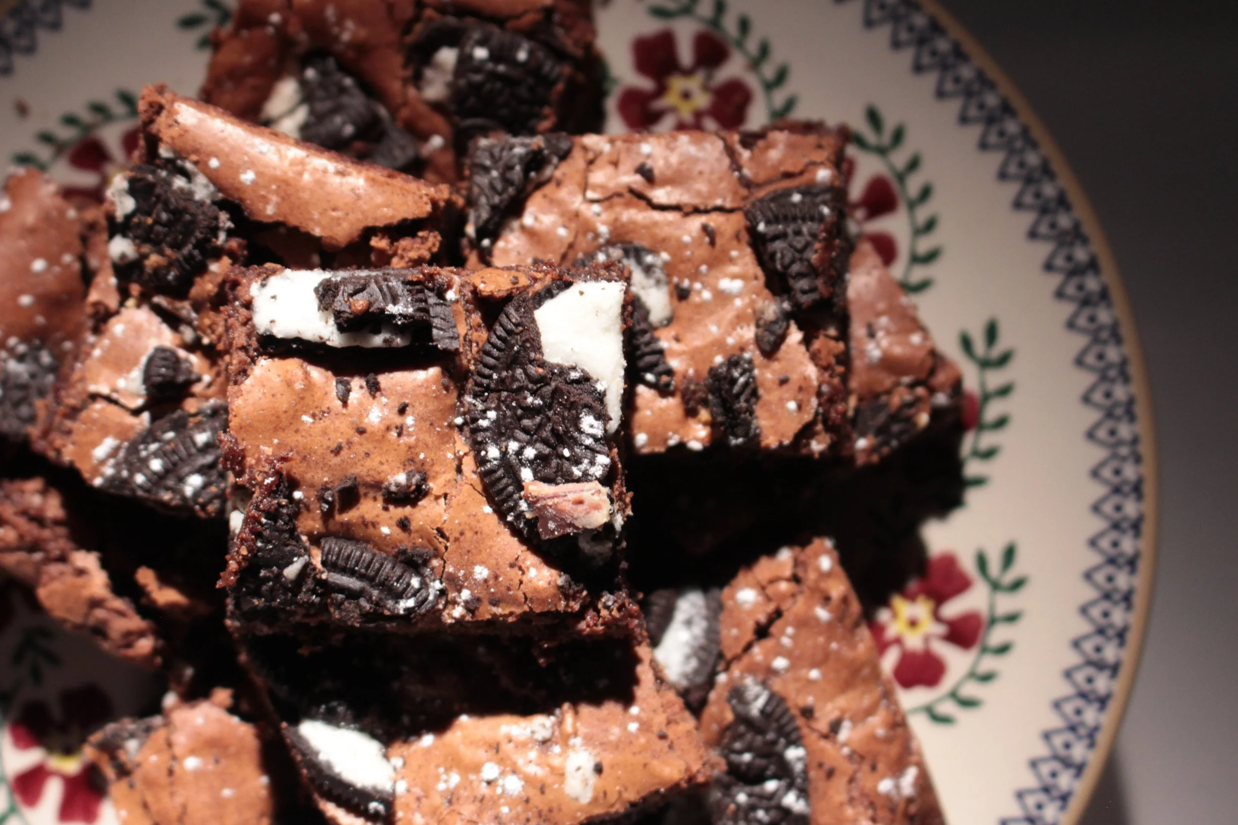 Oreo Deluxe Brownie Box