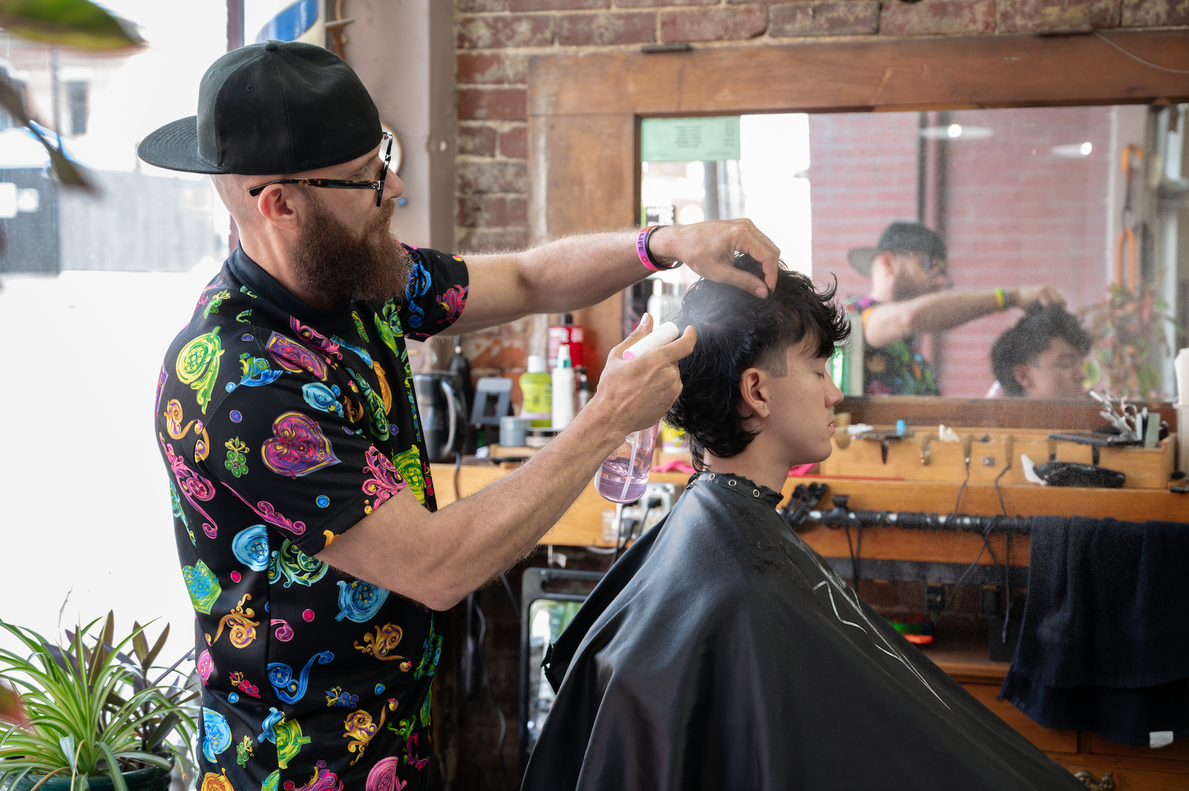 Morgantown, West Virginia, Barbershop, Barber, Ladies & Gents