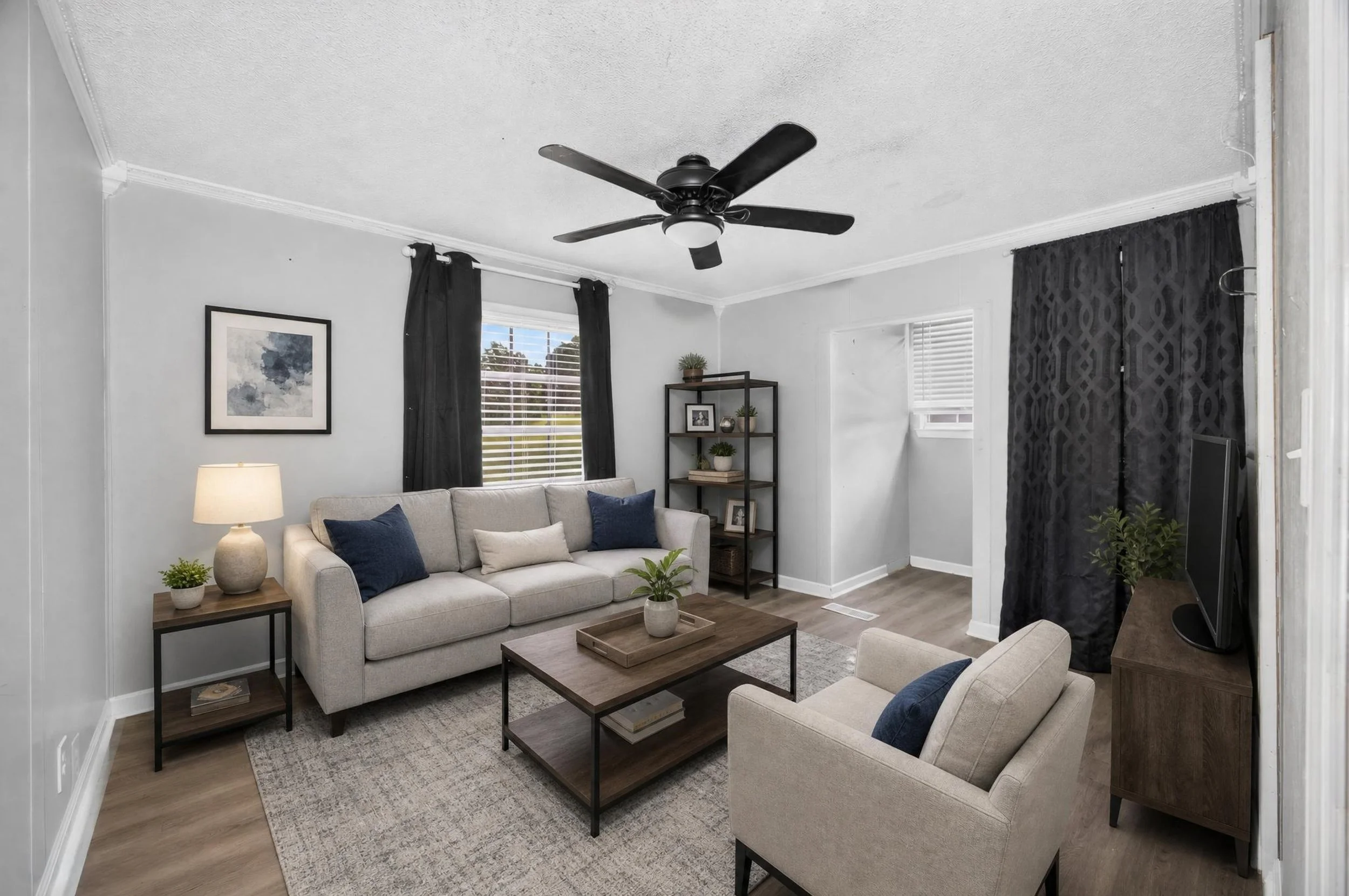 1J9A1713_staging.jpg