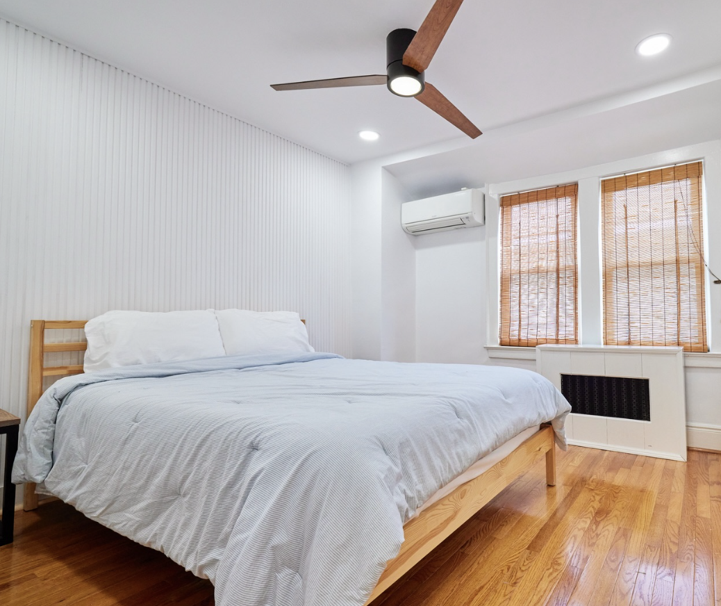 Rockaway Fall Retreat - Bestie Beach House (Tax included in price)