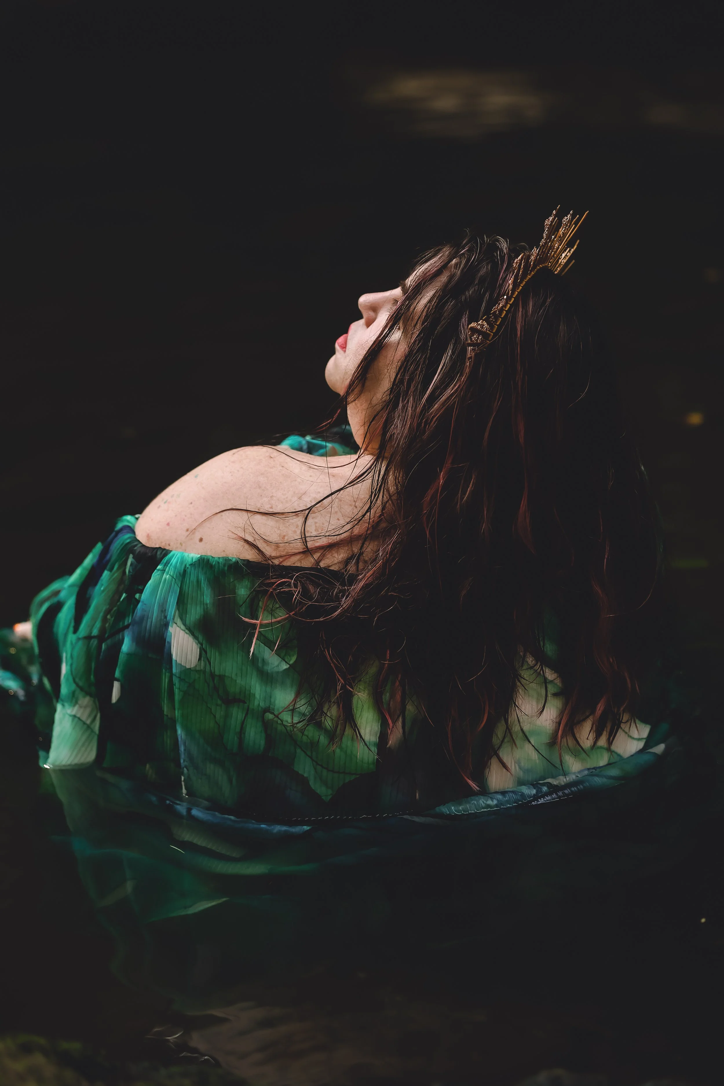 Laura-Brooks-Art-Water-Outdoor-Boudoir-Photography-Bellingham.JPG