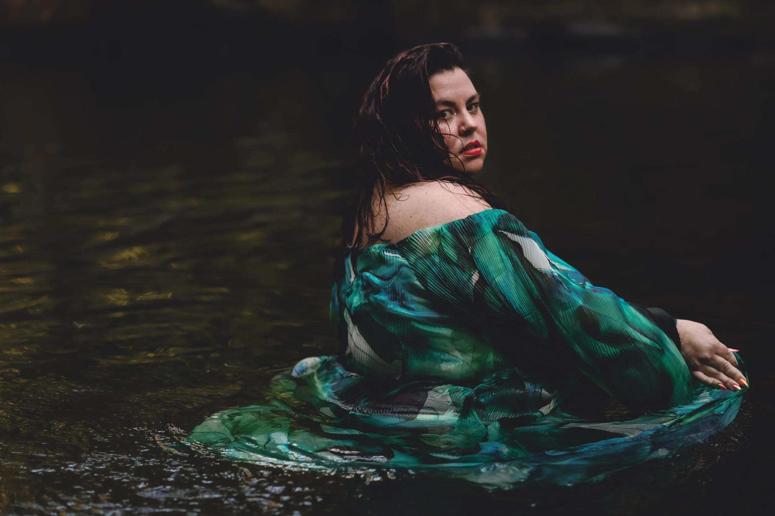 Laura-Brooks-Art-Water-Outdoor-Boudoir-Photography-Bellingham.JPG