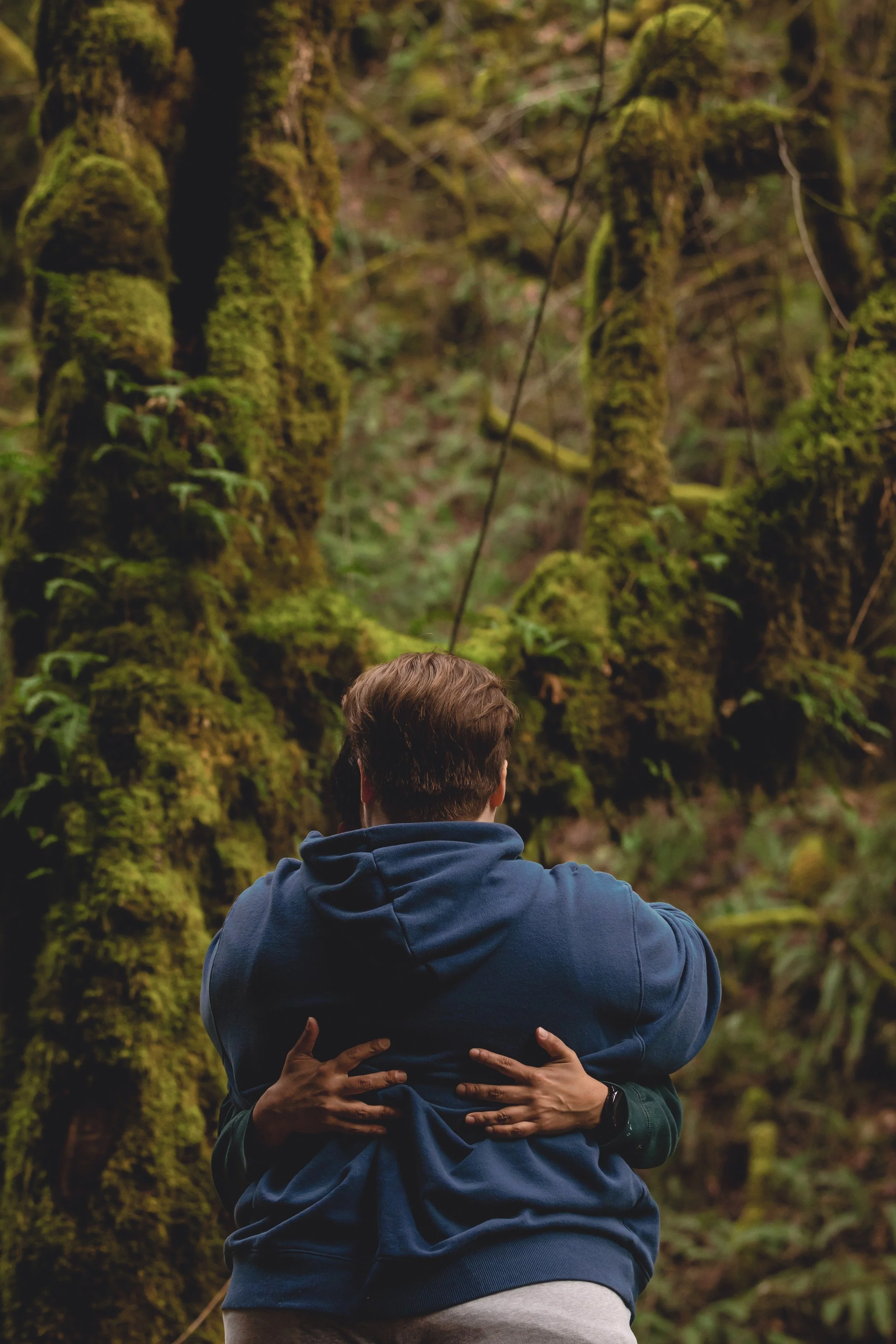 Laura-Brooks-Art-Outdoor-Family-Photography-Bremerton.jpg