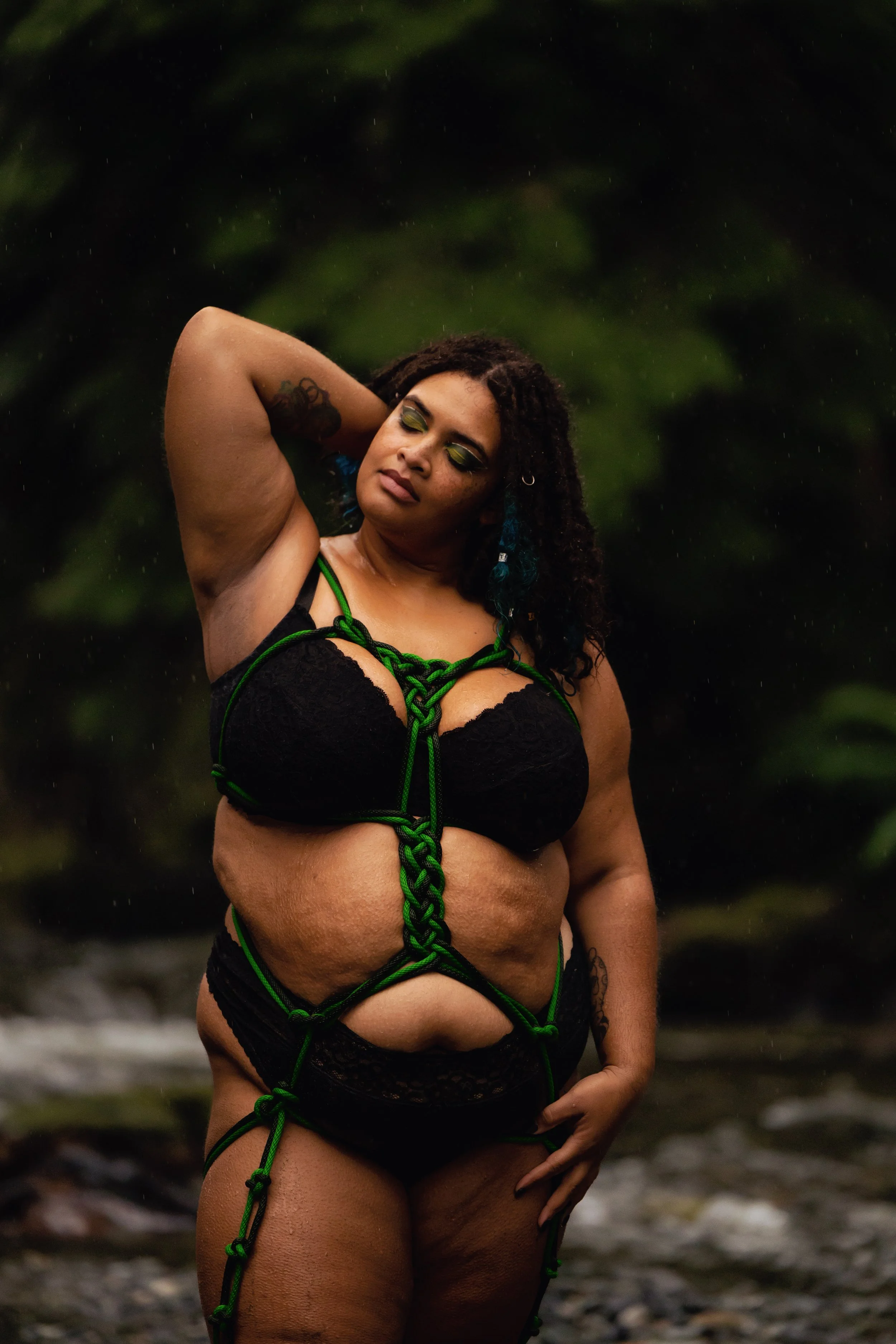 Laura-Brooks-Art-Plus-Size-Rope-Water-Outdoor-Boudoir-Granite-Falls.jpg