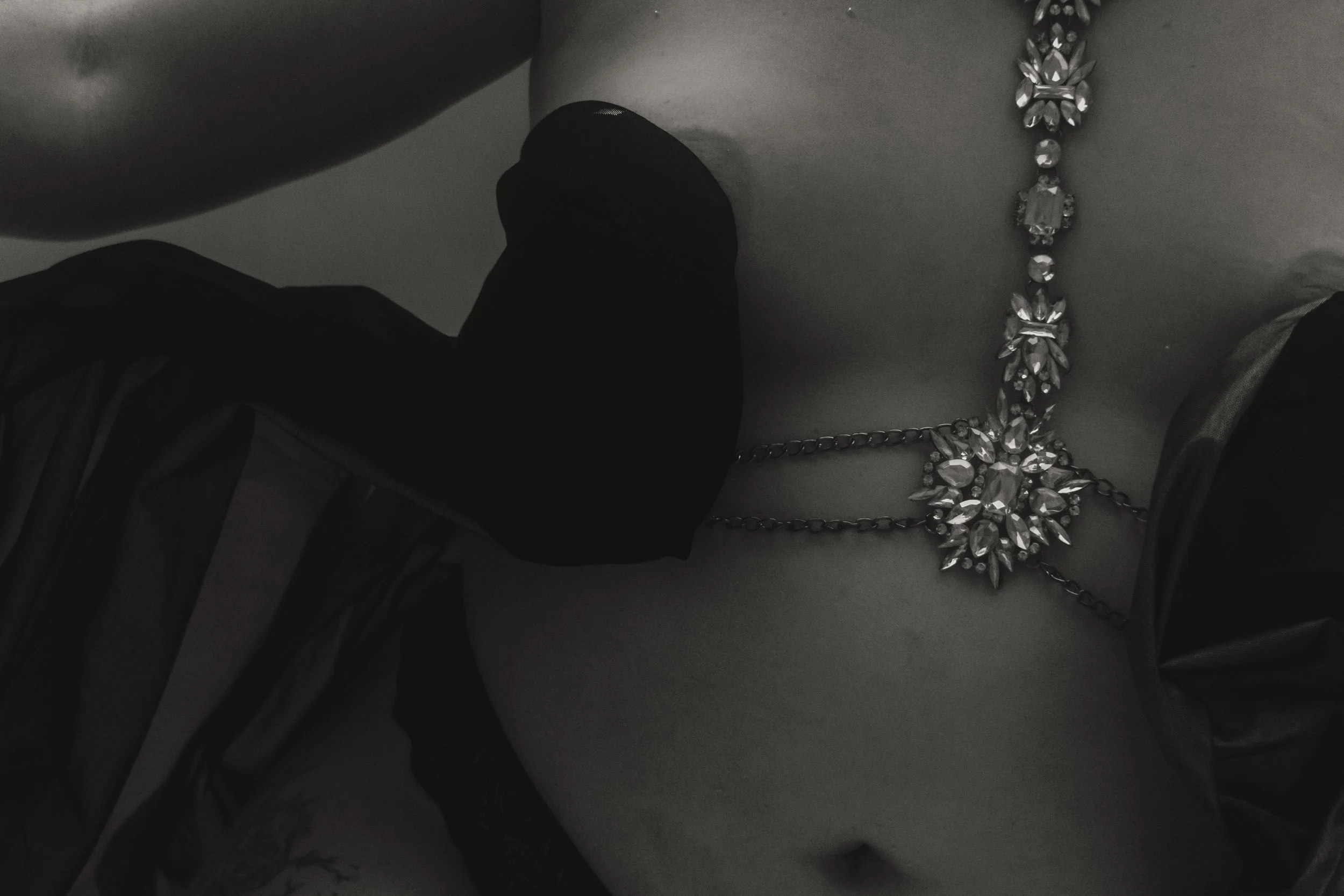Embracing the Unpredictable: Underwater Boudoir Photography