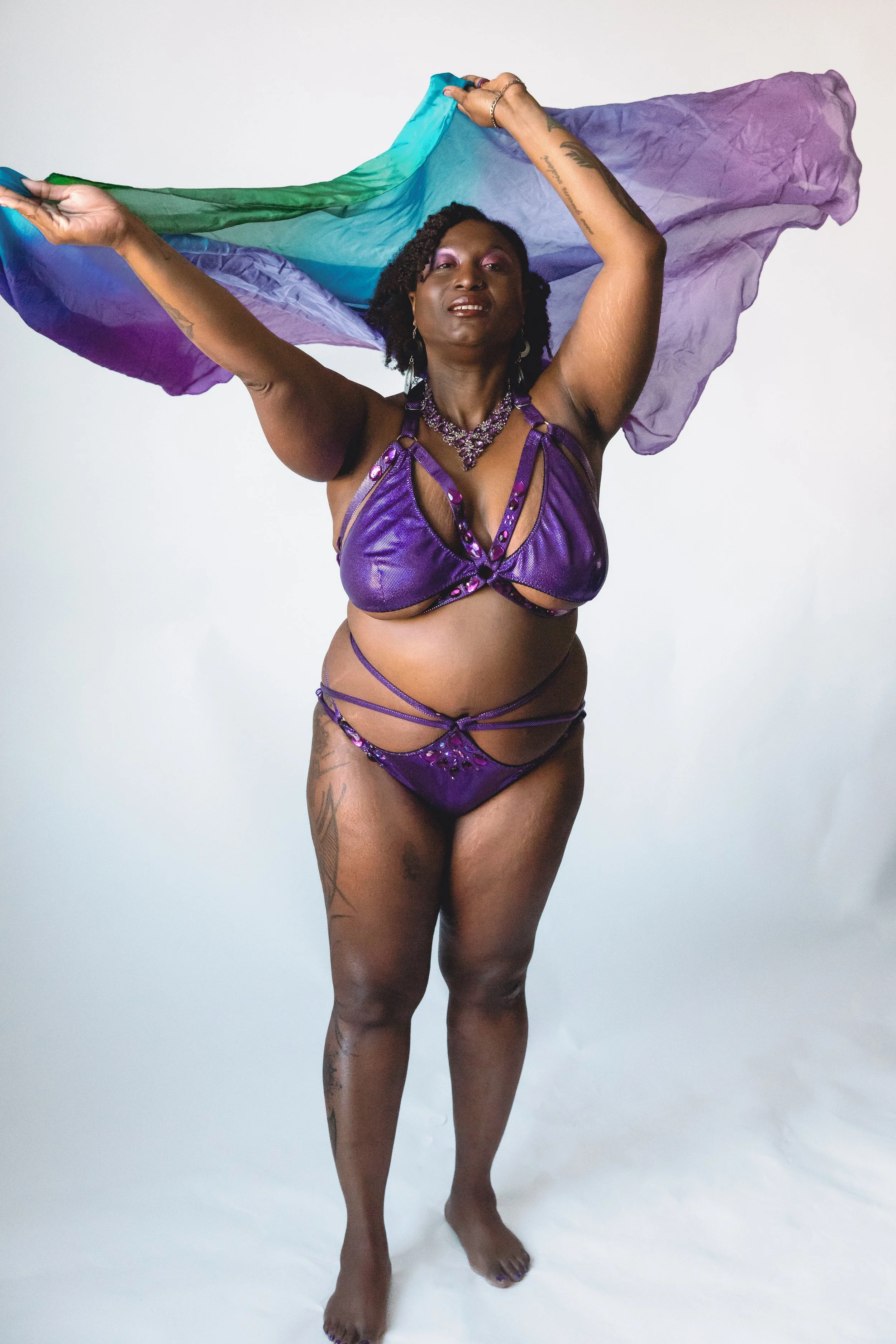 Laura-Brooks-Art-Fatlesque-Portraits-Seattle.jpg