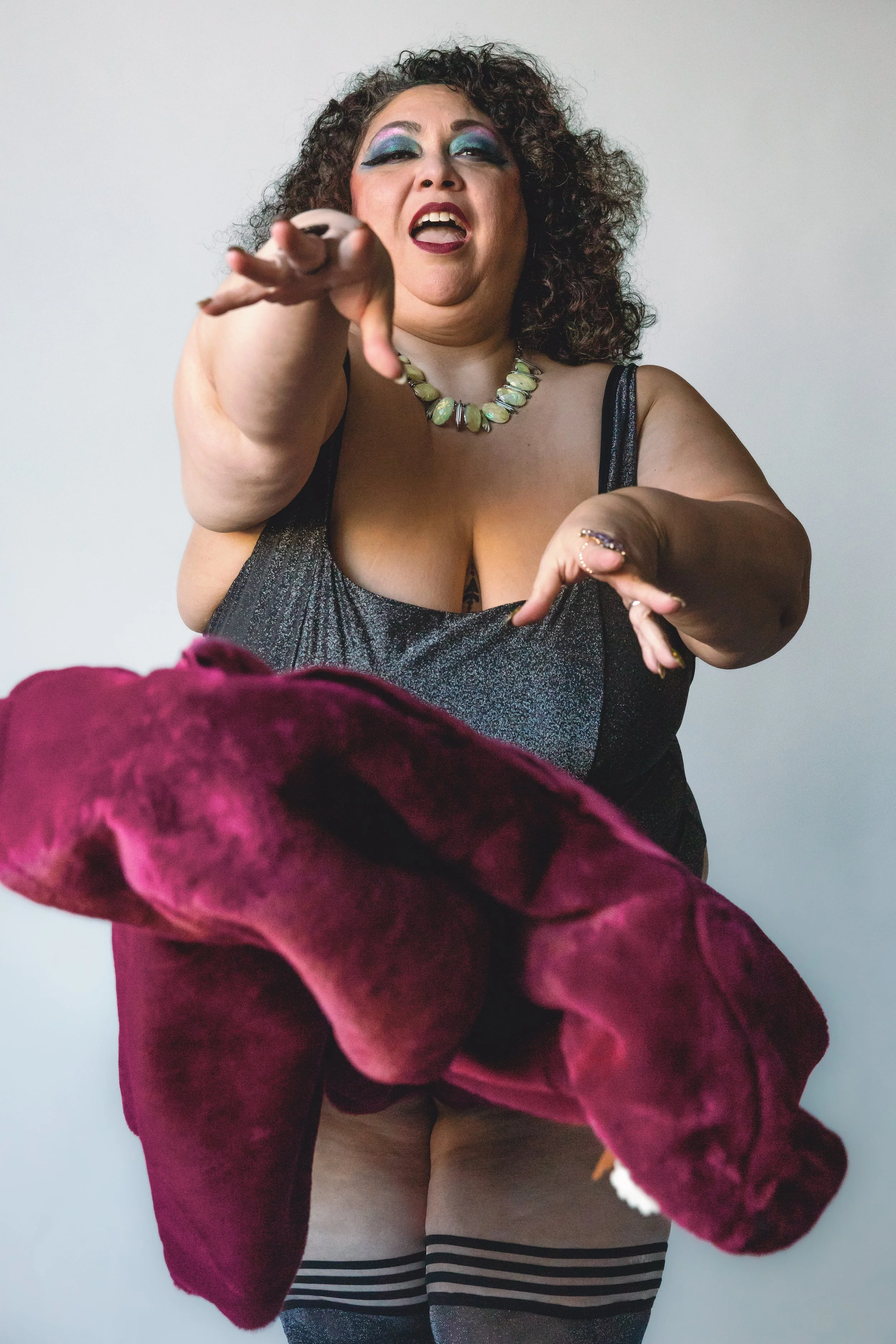 Laura-Brooks-Art-Fatlesque-Portraits-Seattle.jpg