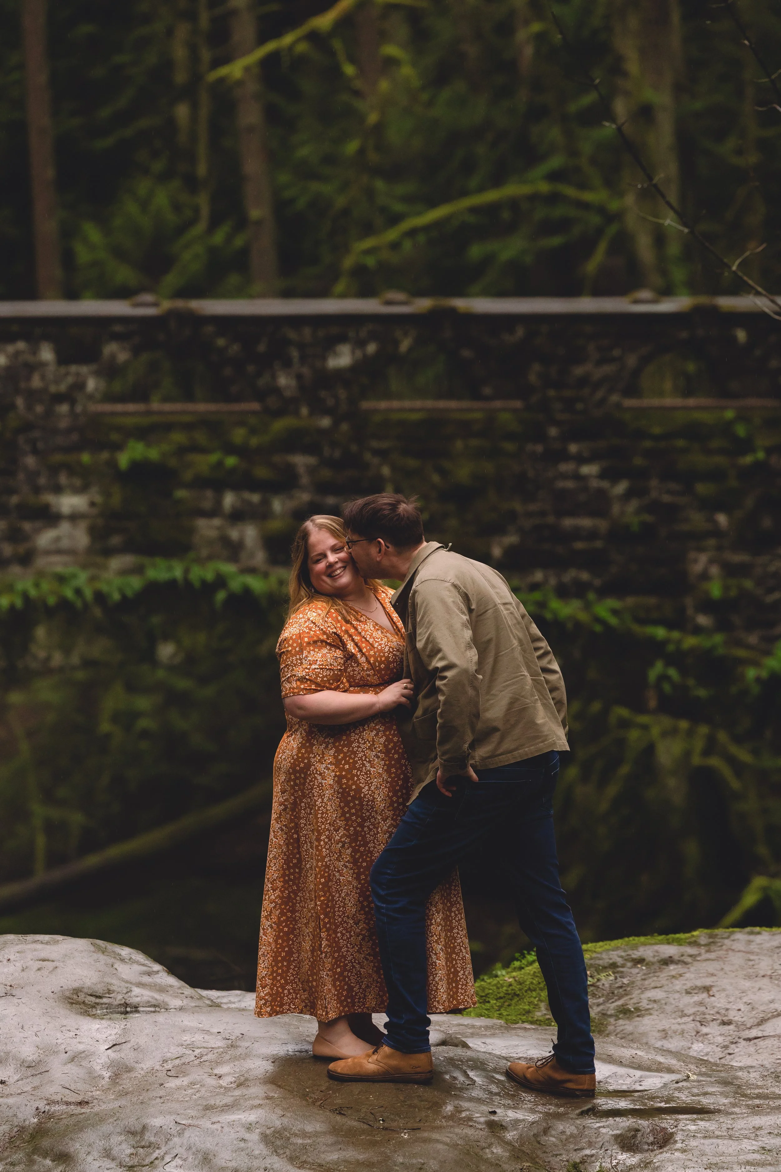 Laura-Brooks-Art-Outdoor-Family-Photography-Bellingham.jpg
