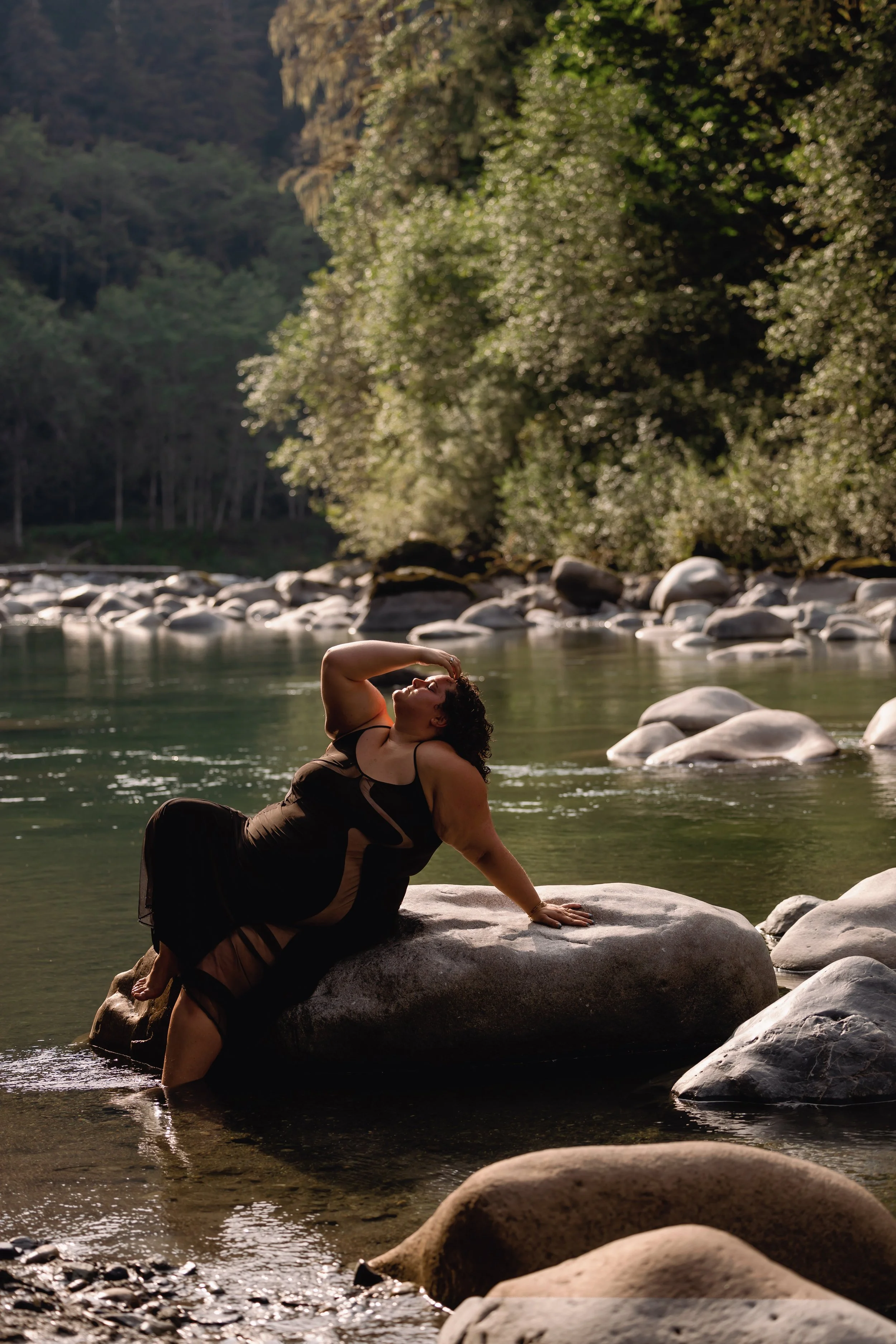 How to Prepare for an Outdoor Boudoir Photoshoot in the Pacific Northwest