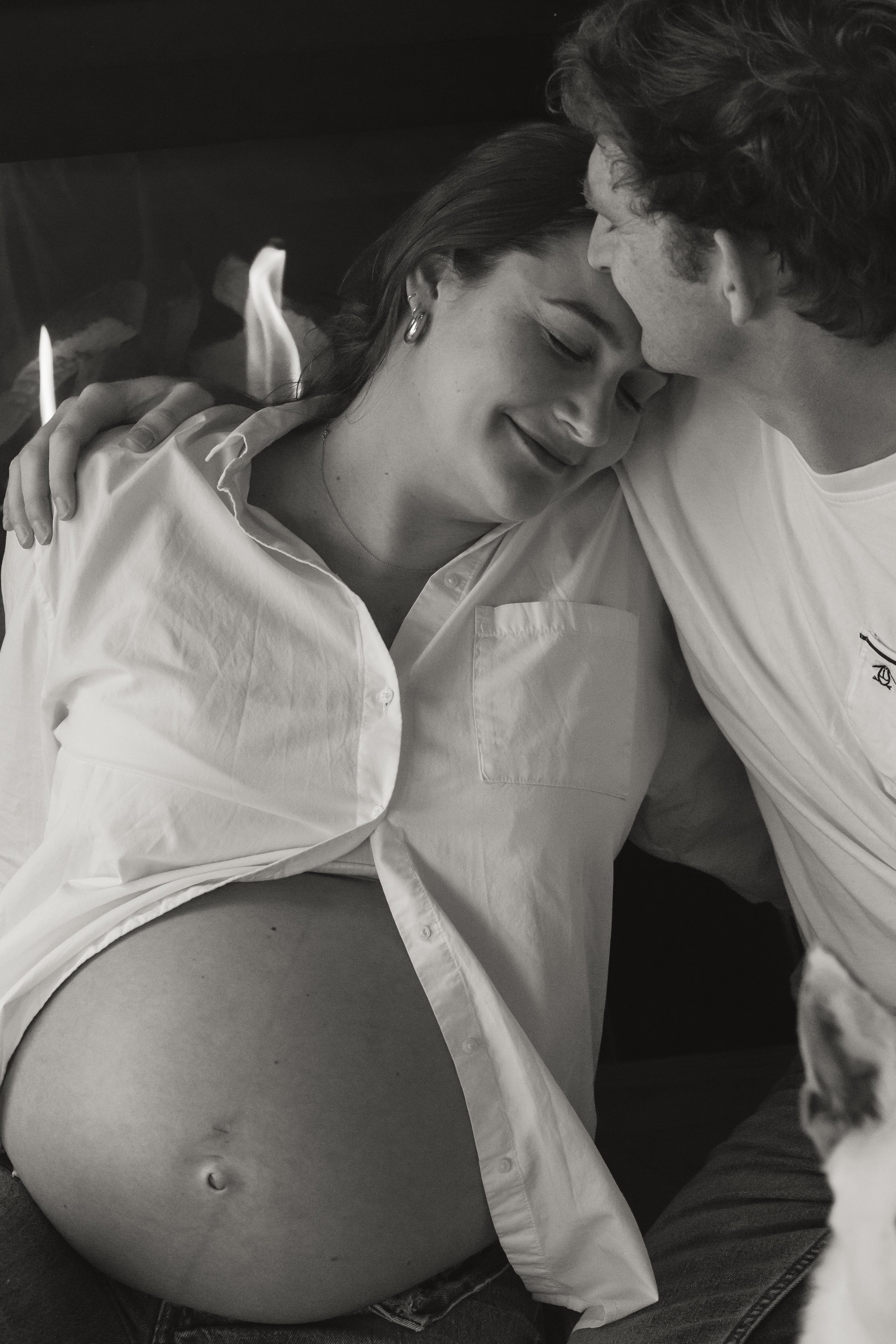 Laura-Brooks-Art-Maternity-Photos-Seattle.jpg