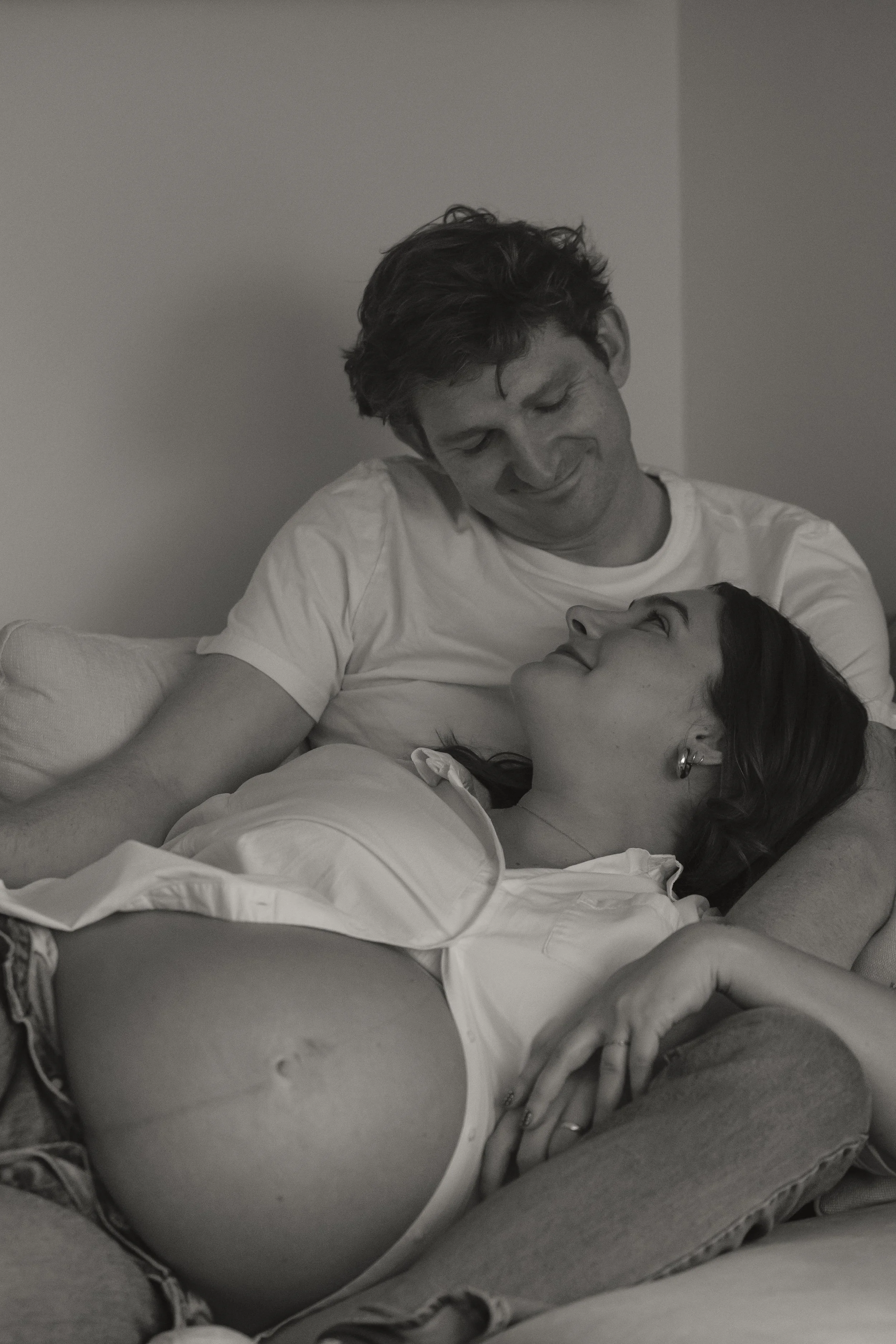 Laura-Brooks-Art-Maternity-Photos-Seattle.jpg