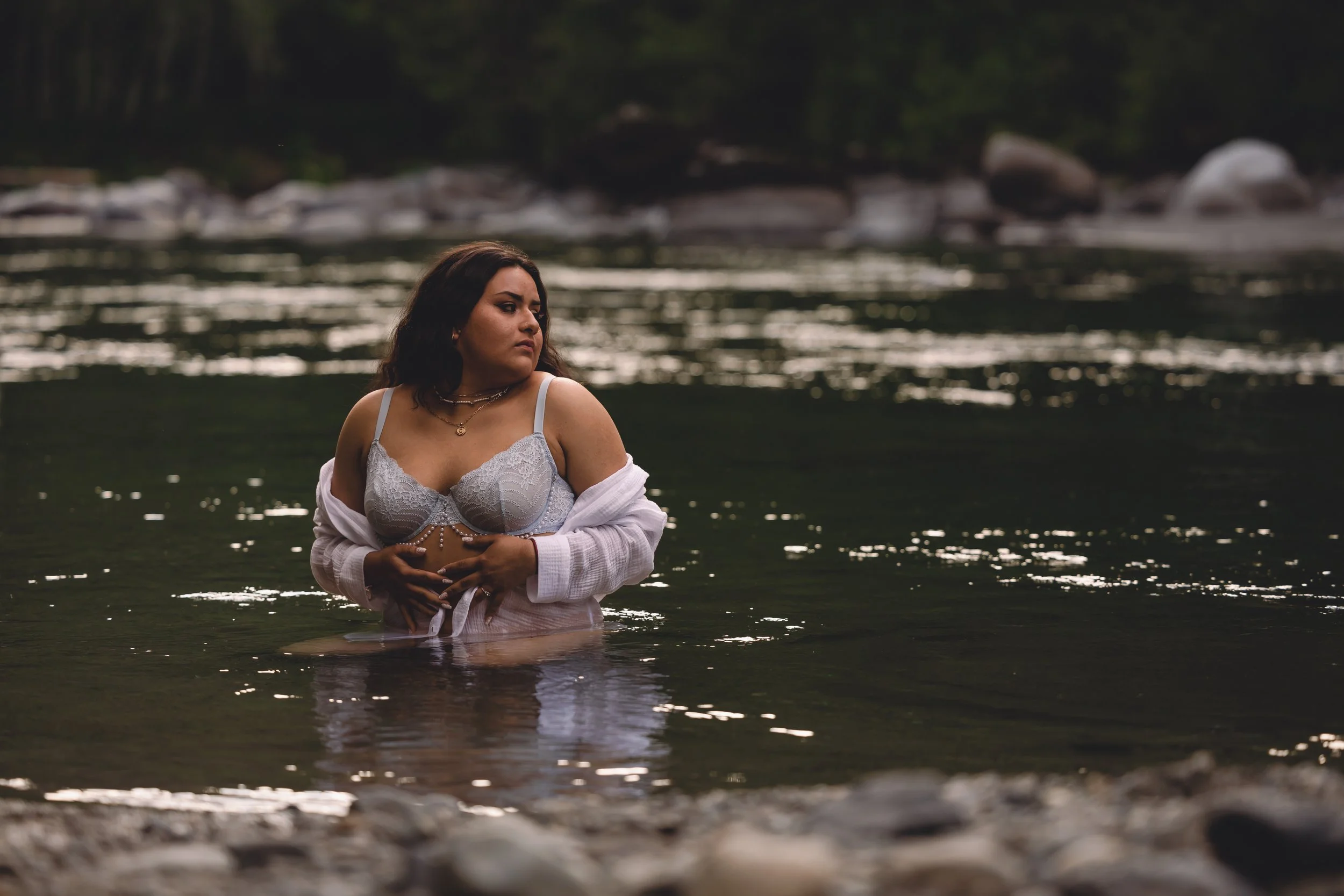 Laura-Brooks-Art-Outdoor-Water-Boudoir-Seattle.jpg