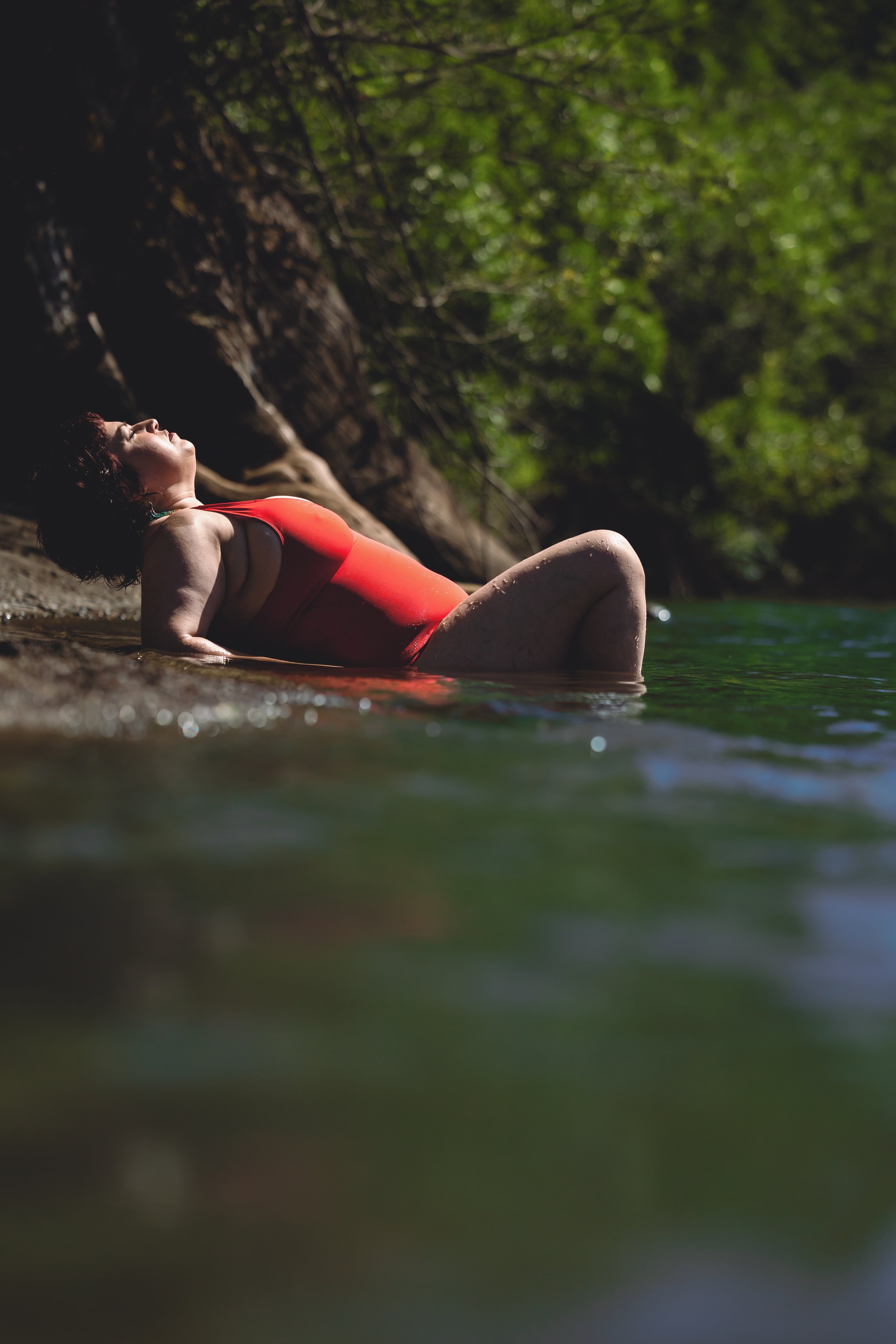 Laura-Brooks-Art-Outdoor-Water-Boudoir-Seattle.jpg