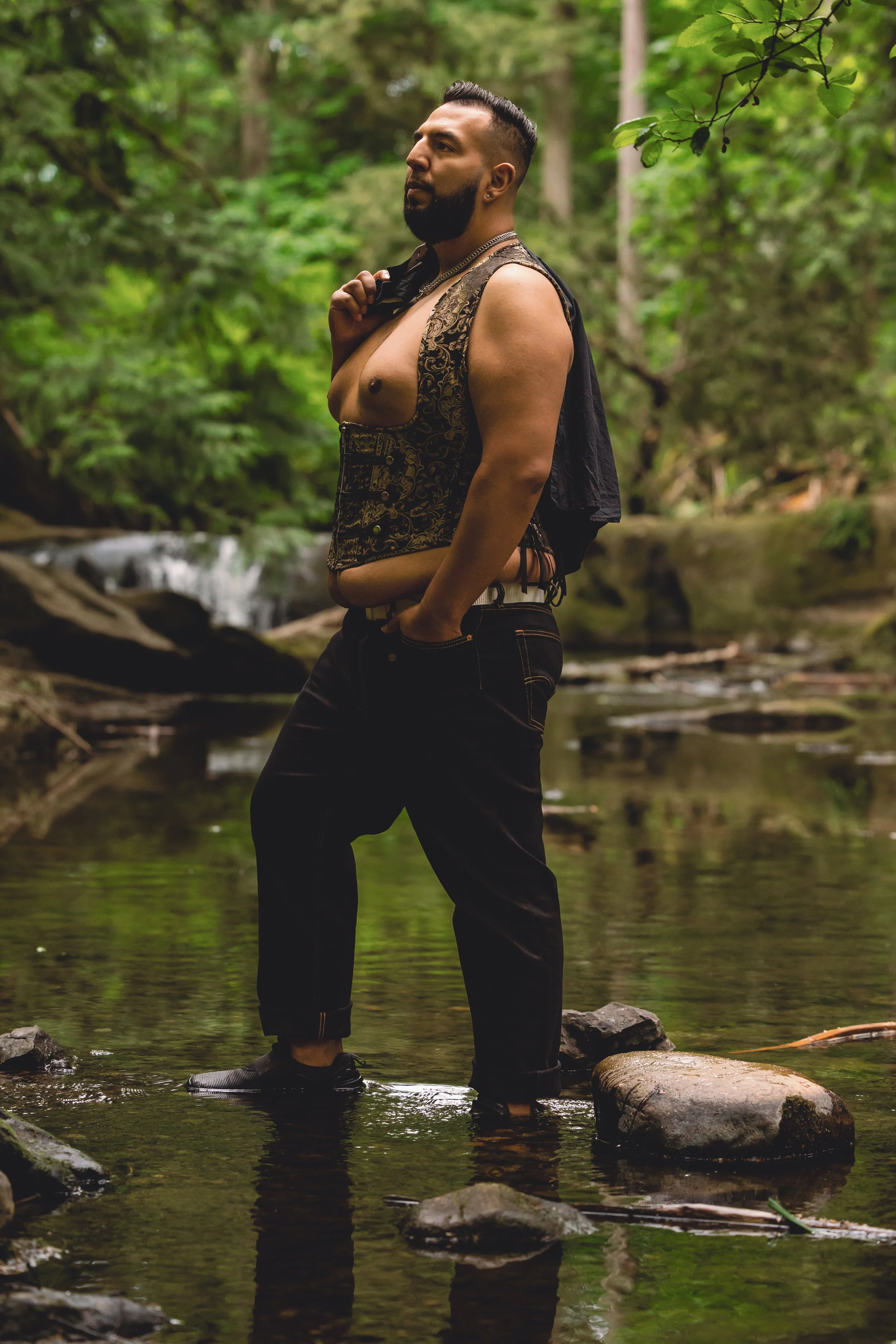 Laura-Brooks-Art-Outdoor-Boudoir-Men-Bellingham.jpg