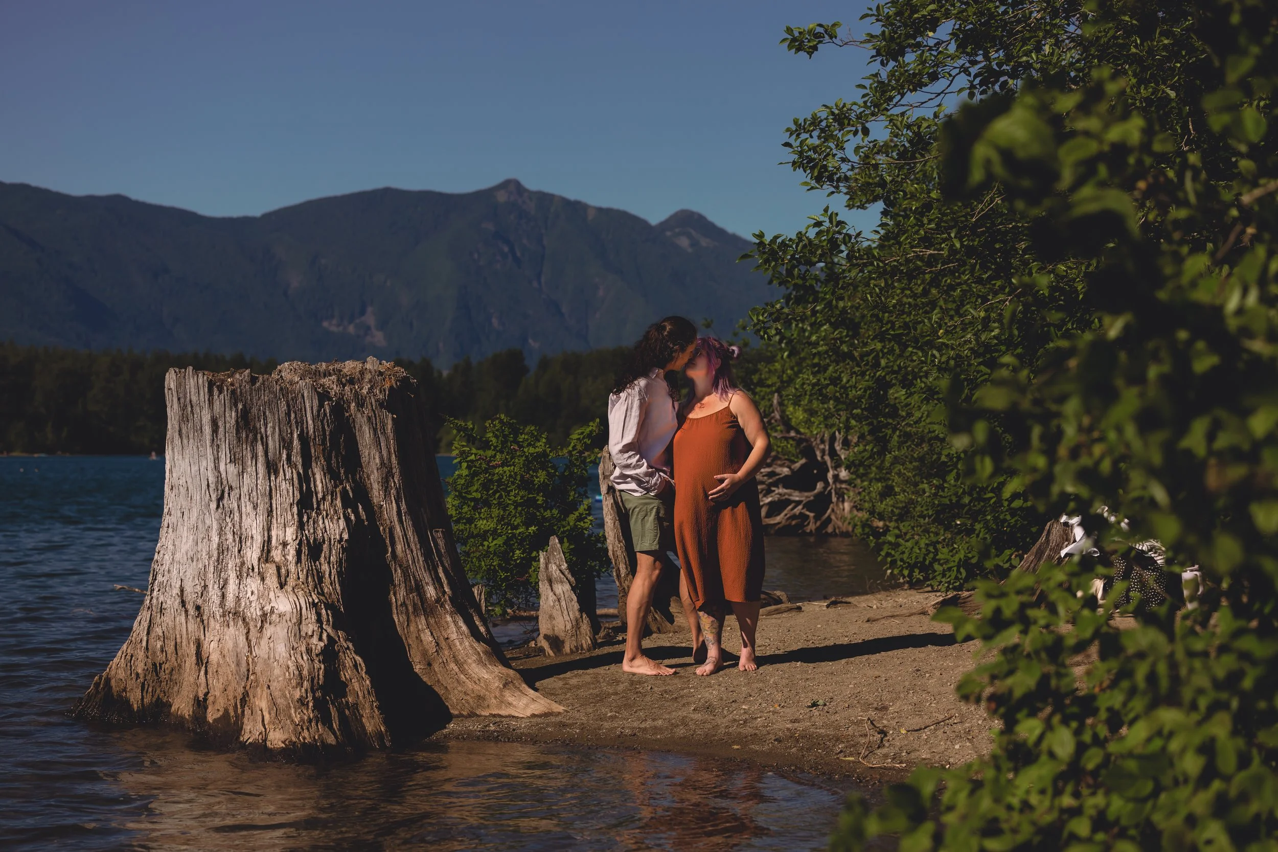 Laura-Brooks-Art-Outdoor-Family-Photography-Seattle.jpg