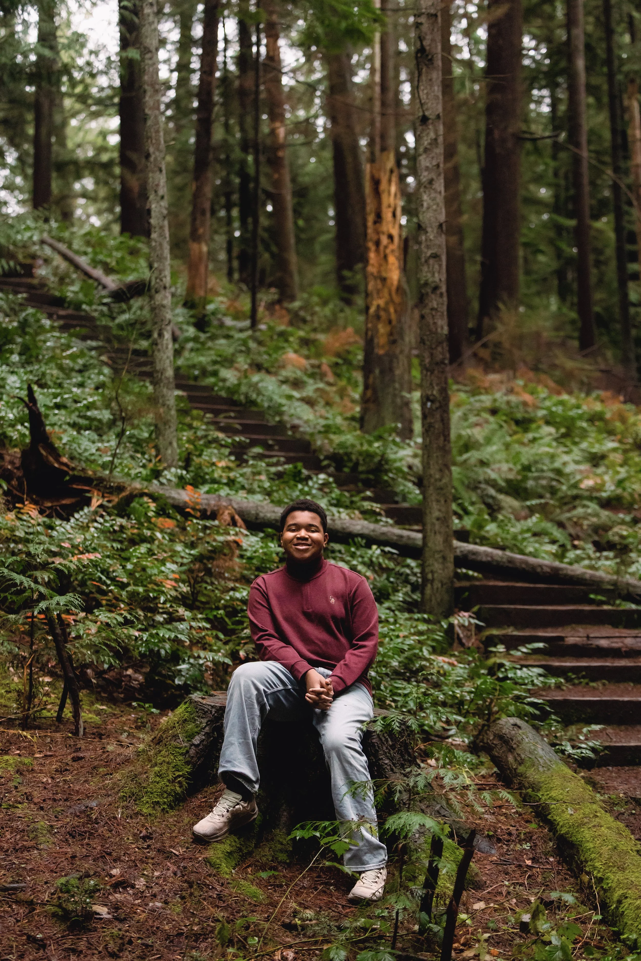 Laura-Brooks-Art-Outdoor-Family-Portraits-Seattle.JPG