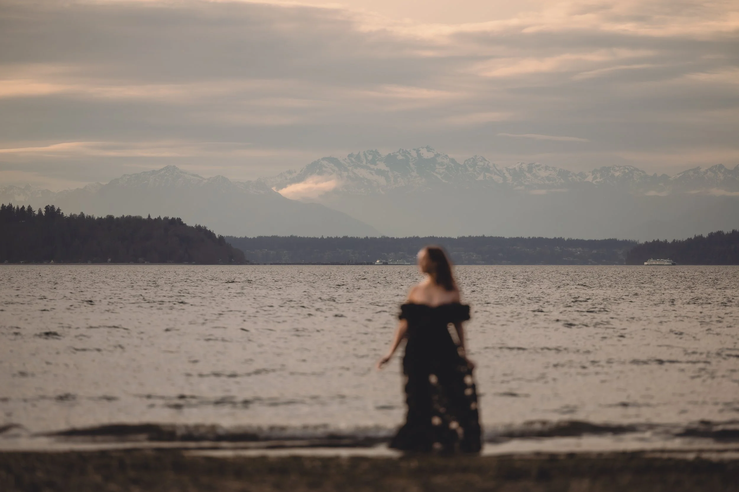 Laura-Brooks-Art-Outdoor-Boudoir-Photography-Seattle.jpg