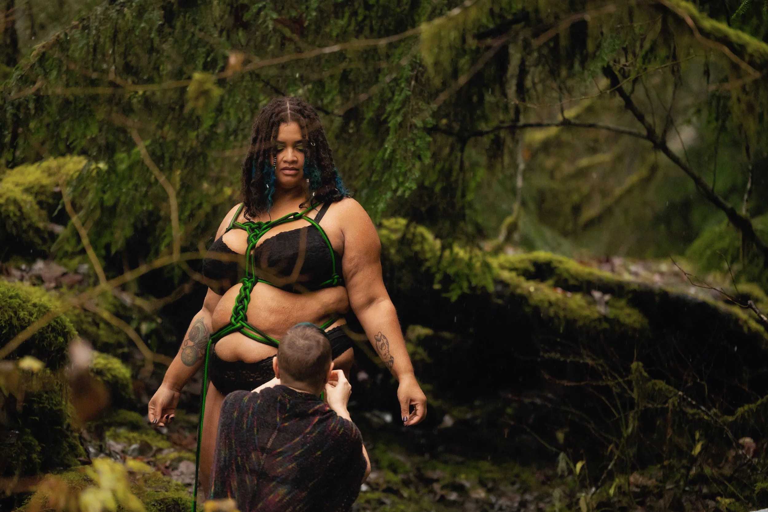 Laura-Brooks-Art-Plus-Size-Rope-Water-Outdoor-Boudoir-Granite-Falls.JPG