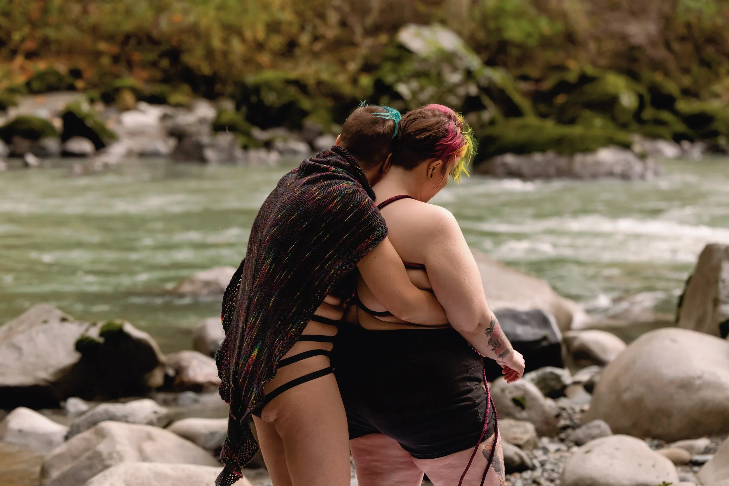 Laura-Brooks-Art-Plus-Size-Rope-Water-Outdoor-Boudoir-Granite-Falls.JPG