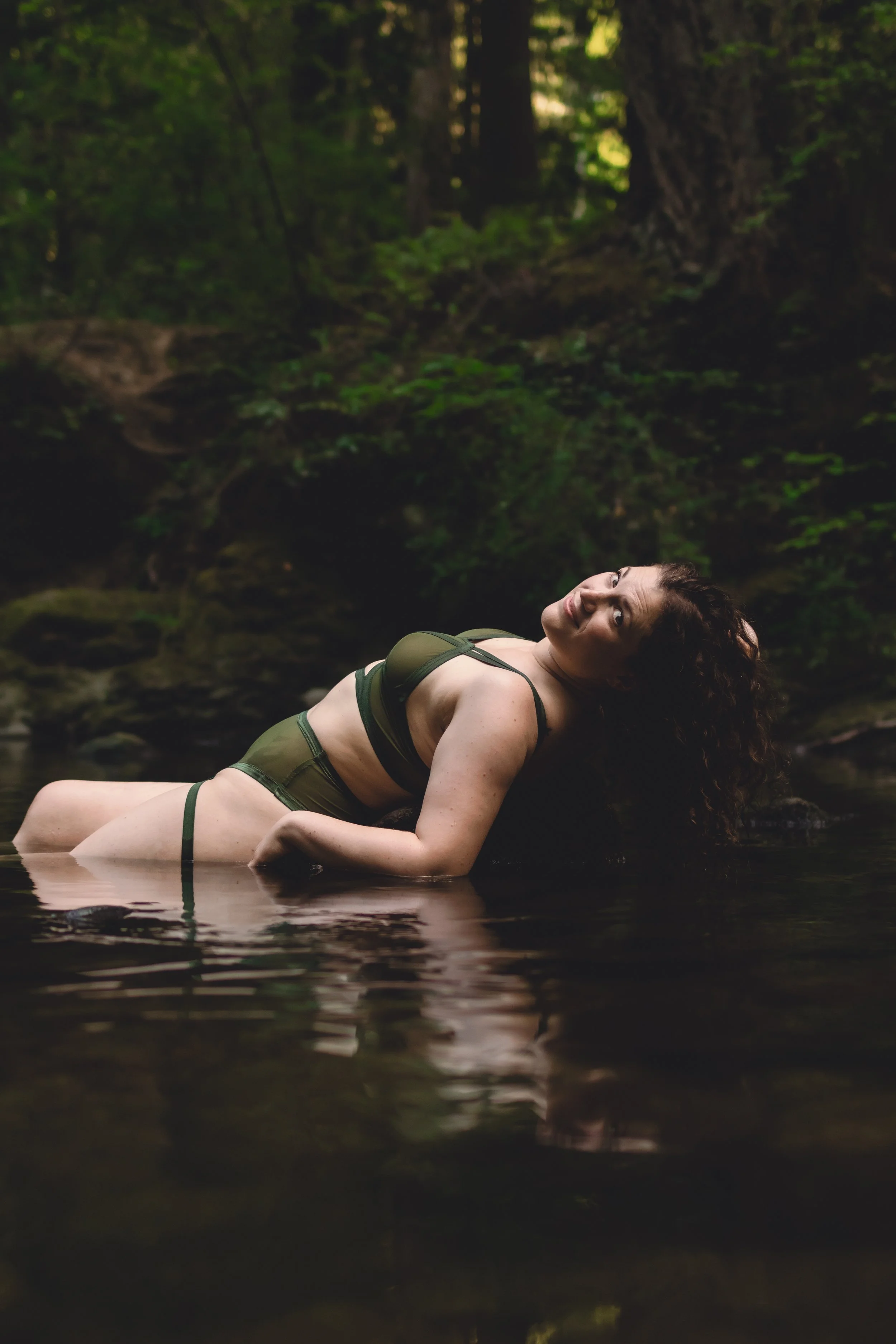 Laura-Brooks-Art-Water-Outdoor-Boudoir-Photography-Bellingham.JPG