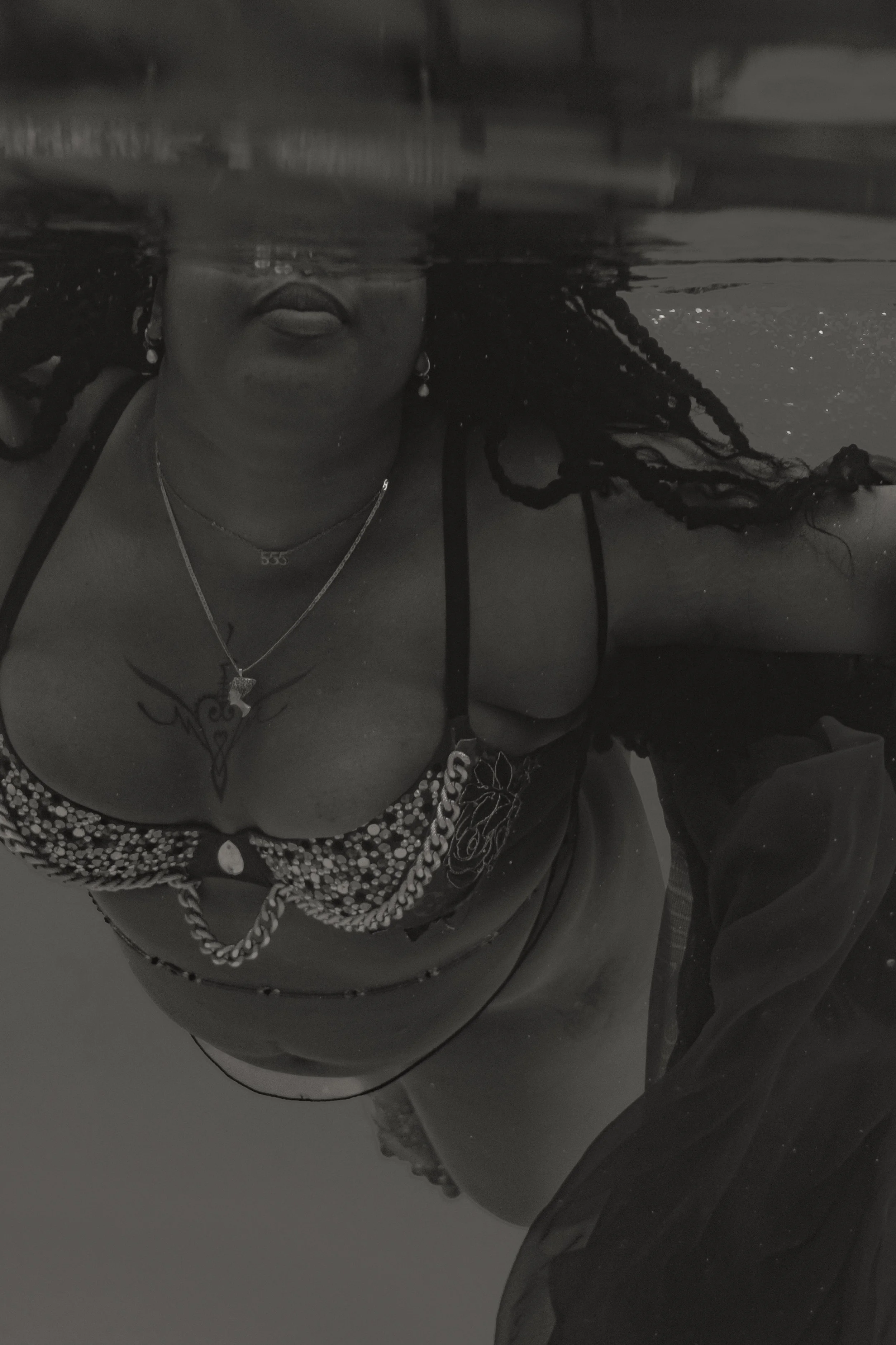 Laura-Brooks-Art-Water-Outdoor-Boudoir-Seattle.jpg