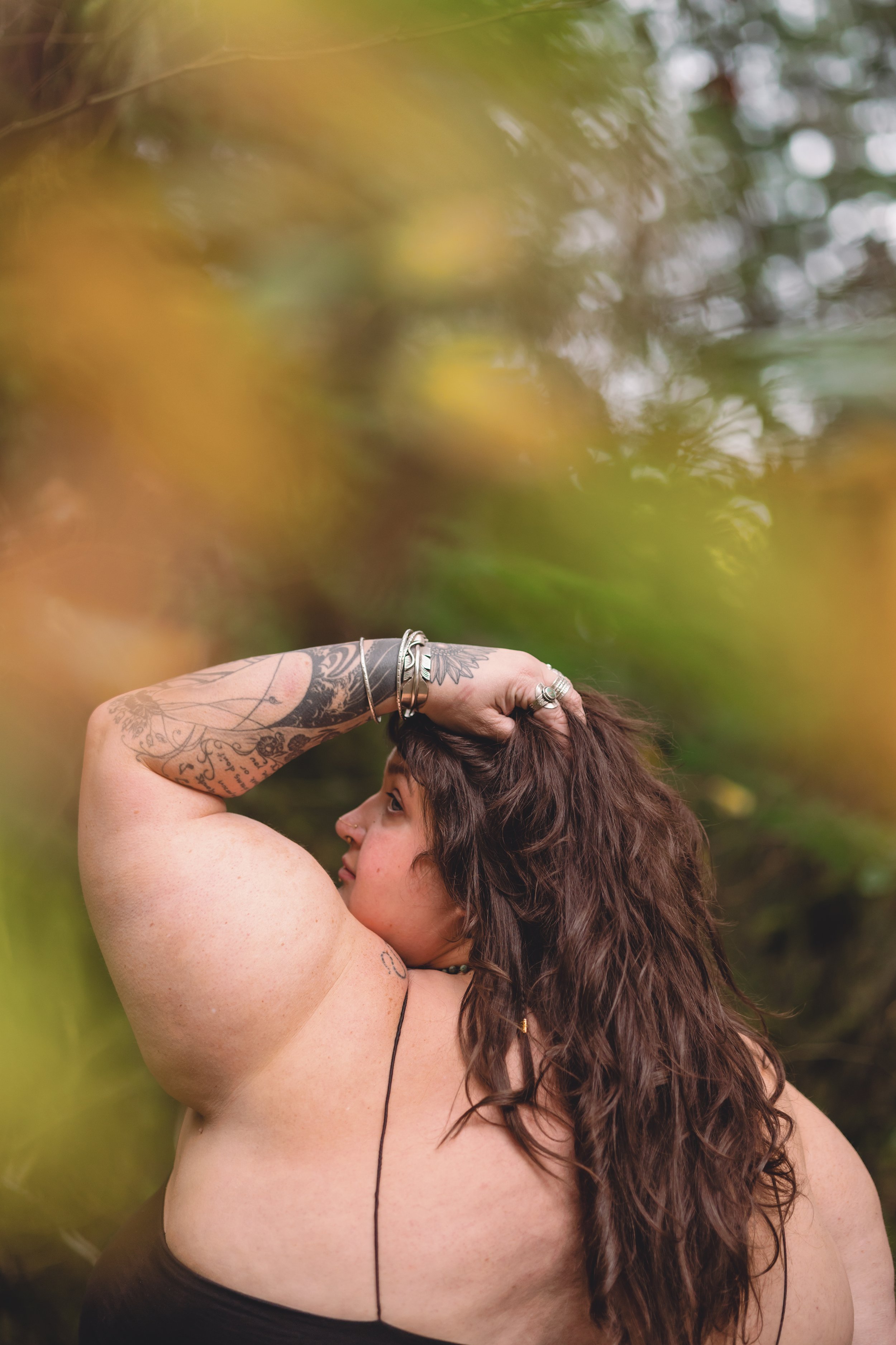 Laura-Brooks-Art-Water-Outdoor-Boudoir-Photography-Snohomish.JPG