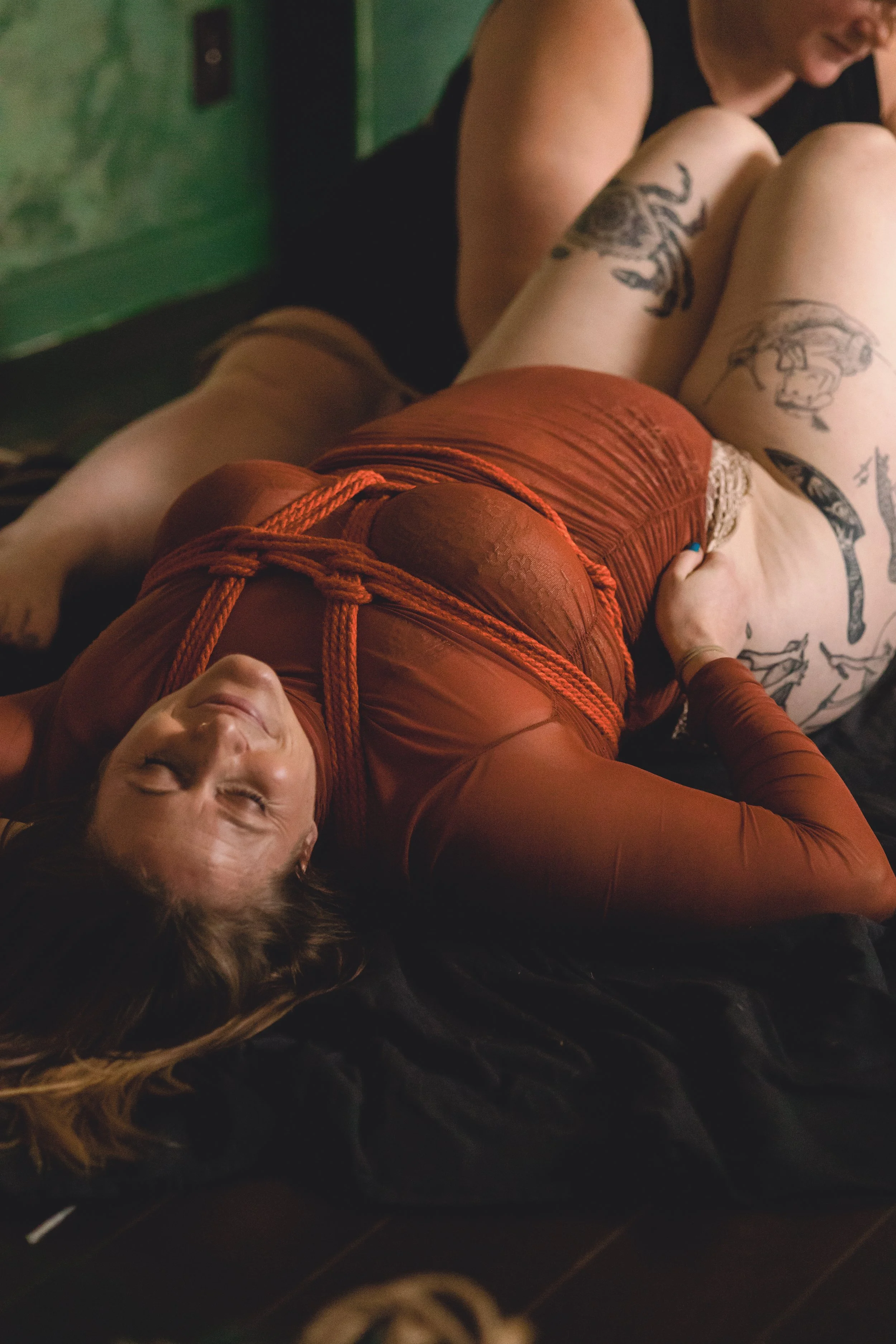 Laura-Brooks-Art-Rope-Boudoir-Photography-Seattle.jpg