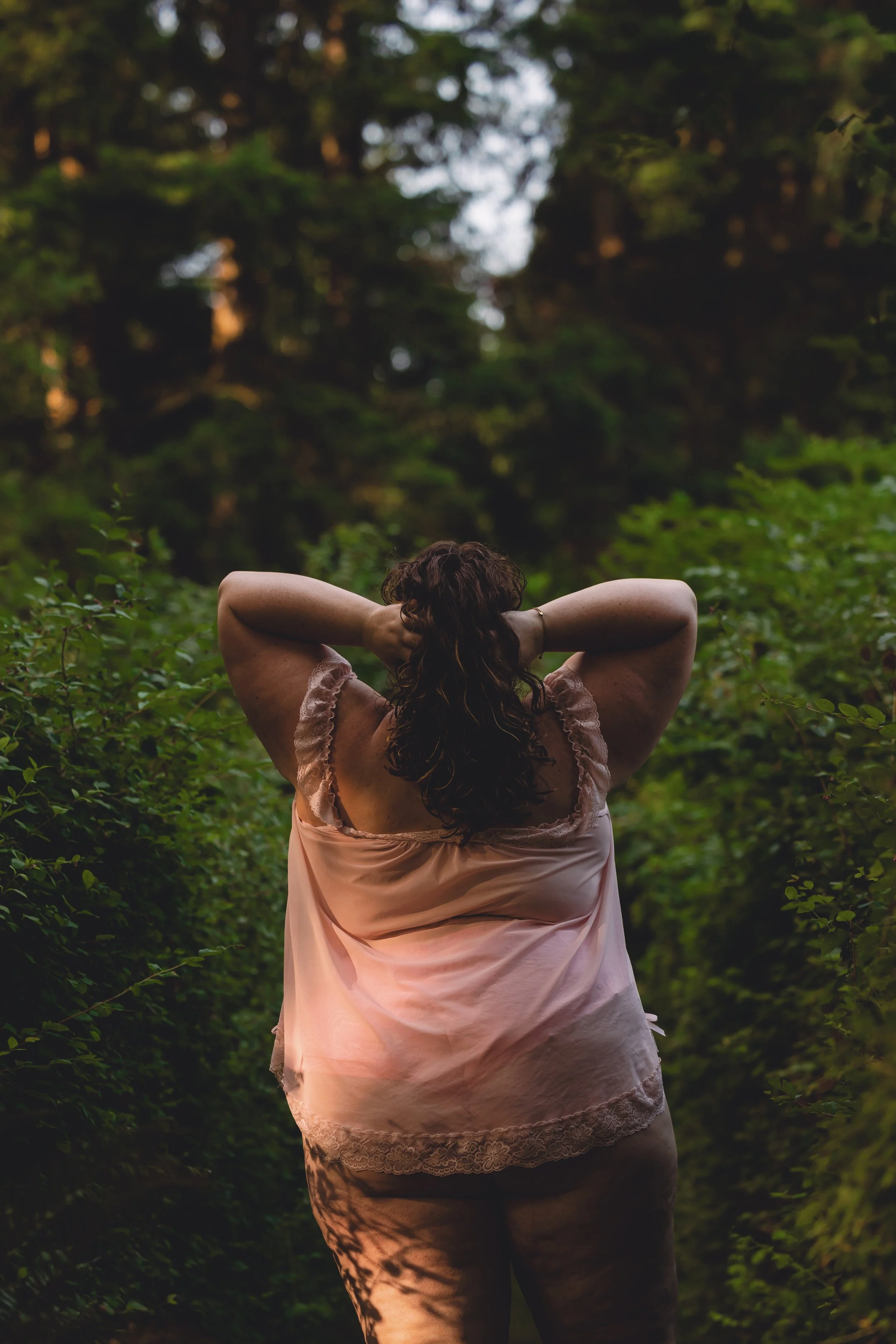 Laura-Brooks-Art-Outdoor-Forest-Boudoir-Seattle.jpg