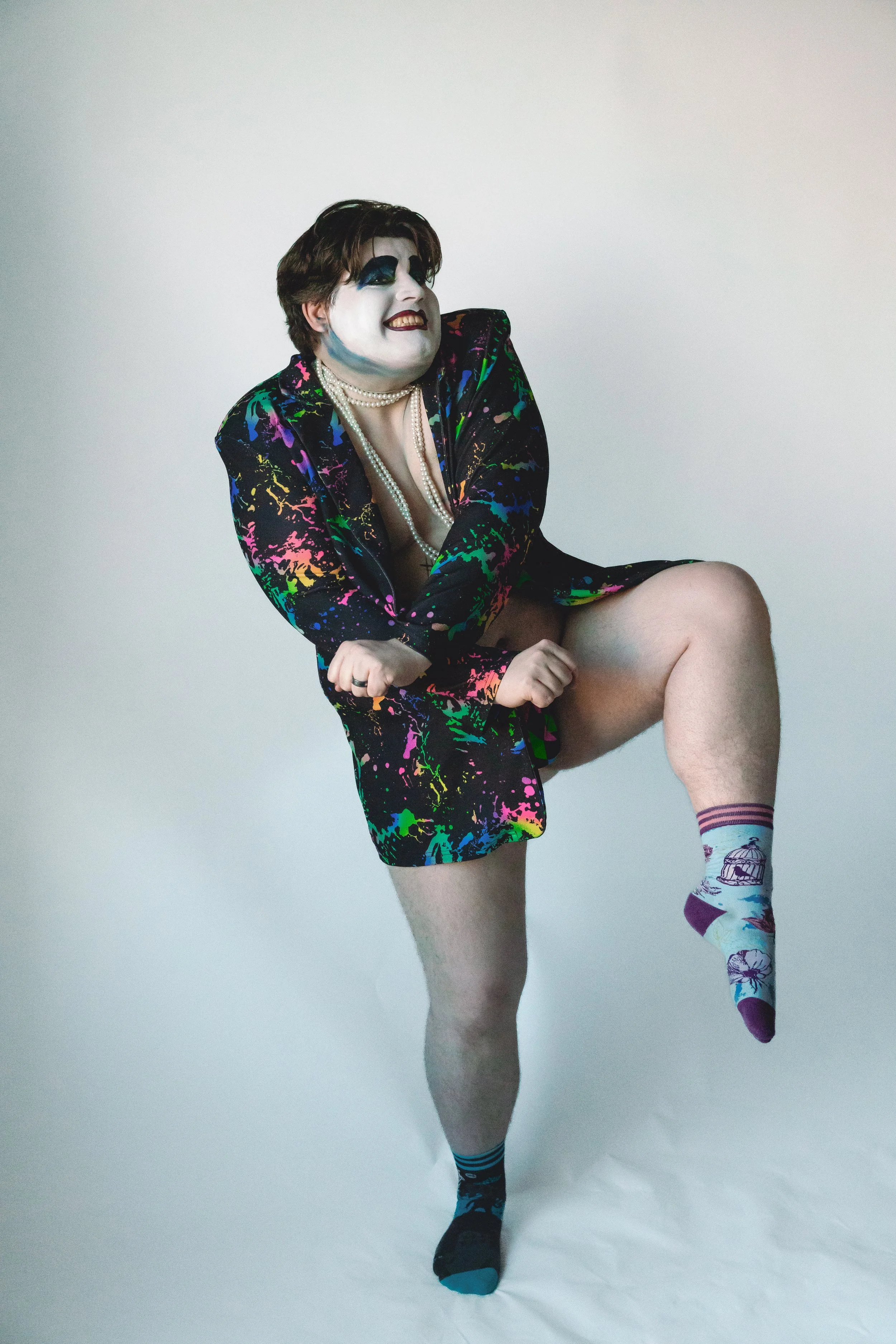 Laura-Brooks-Art-Fatlesque-Portraits-Seattle.jpg