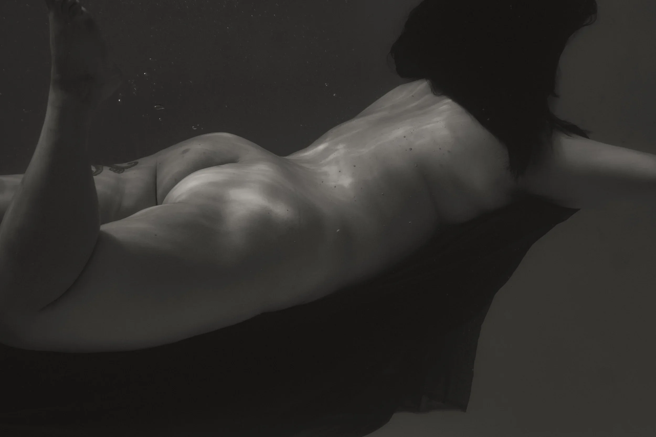 Underwater Boudoir in Seattle