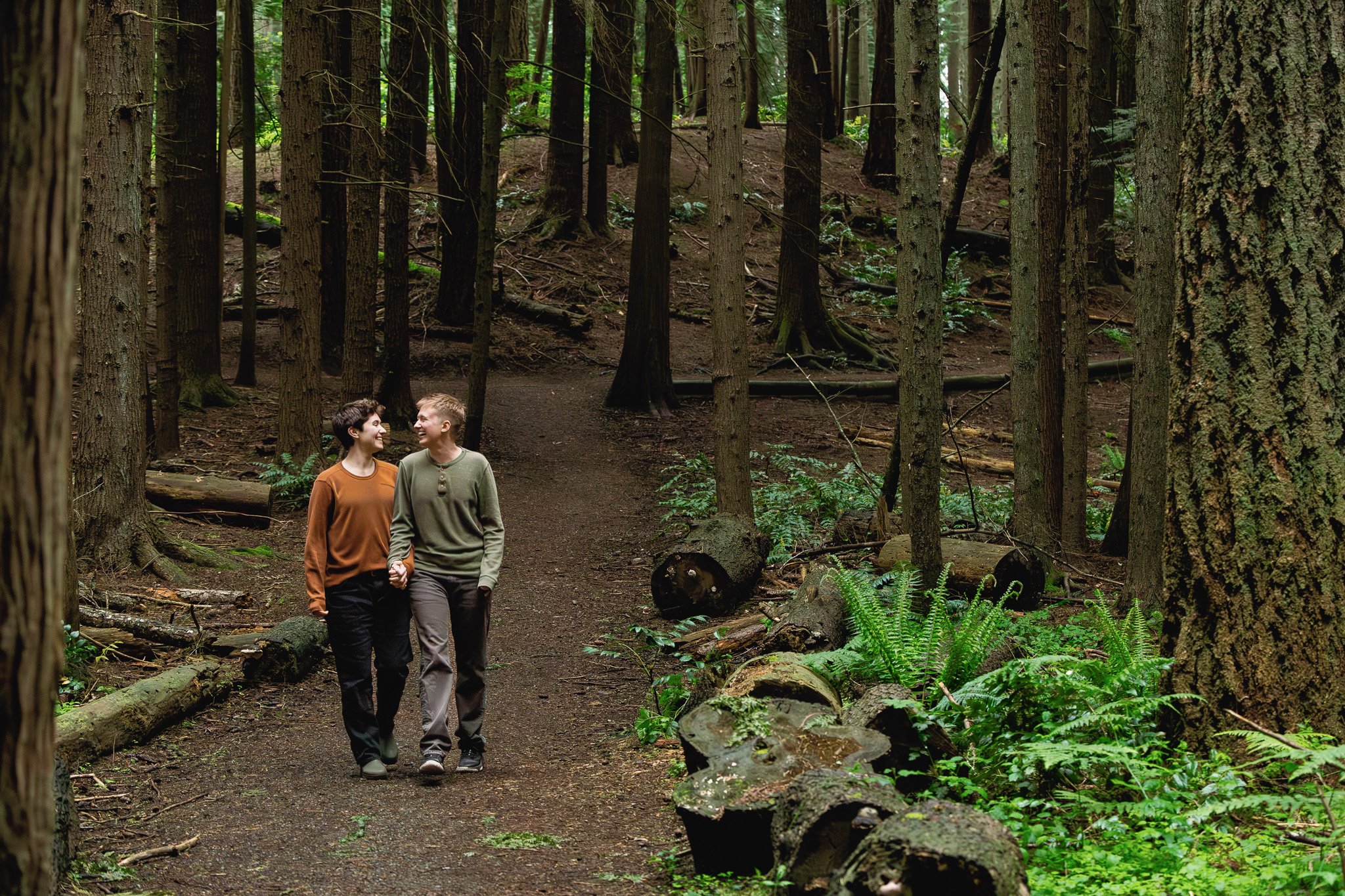 Laura-Brooks-Art-Outdoor-Family-Photography-Seattle.jpg