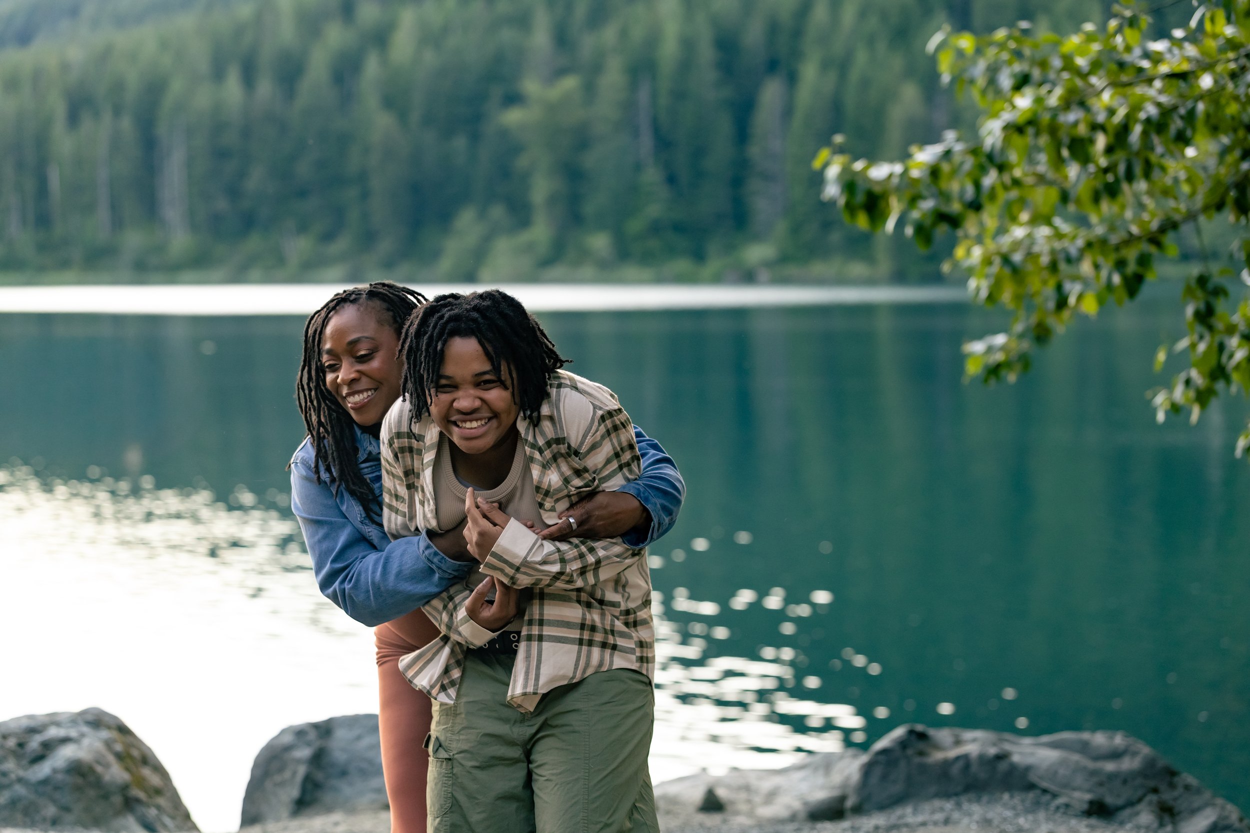 Laura-Brooks-Art-Outdoor-Family-Photography-Seattle.jpg