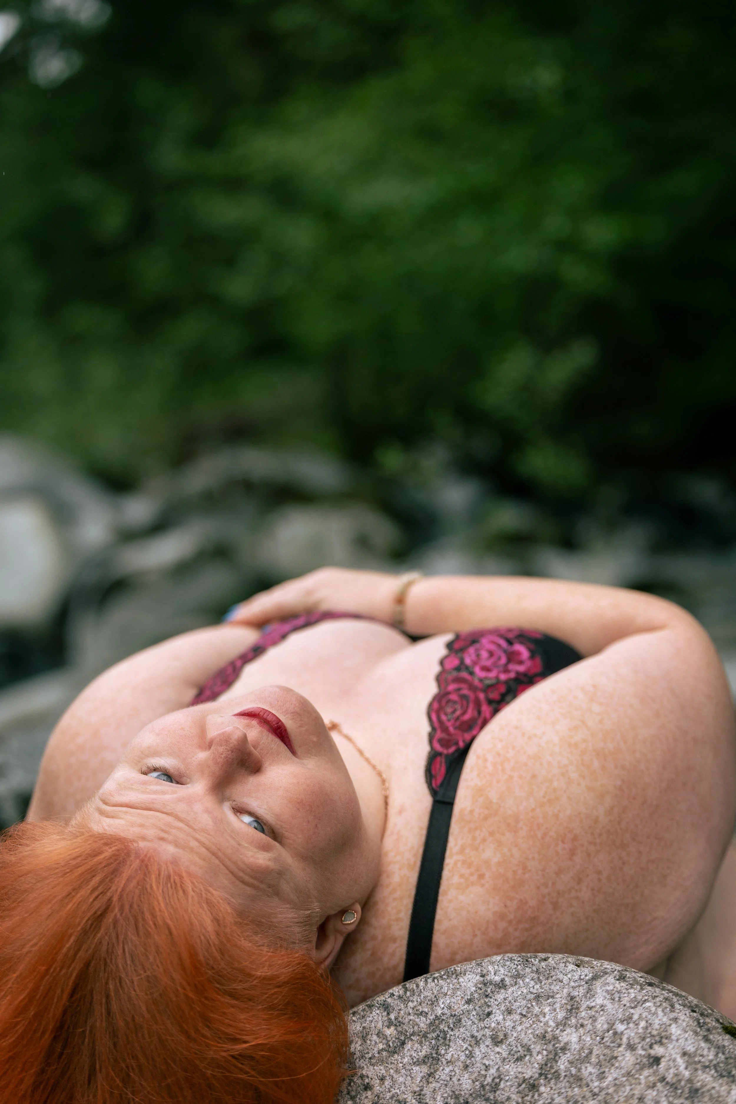 Laura-Brooks-Art-Plus-Size-Water-Outdoor-Boudoir-Seattle.jpg