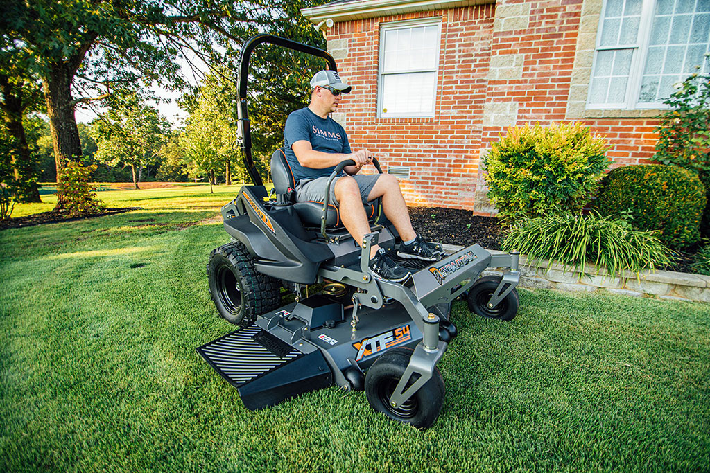 Riding Mowers & Zero-Turn