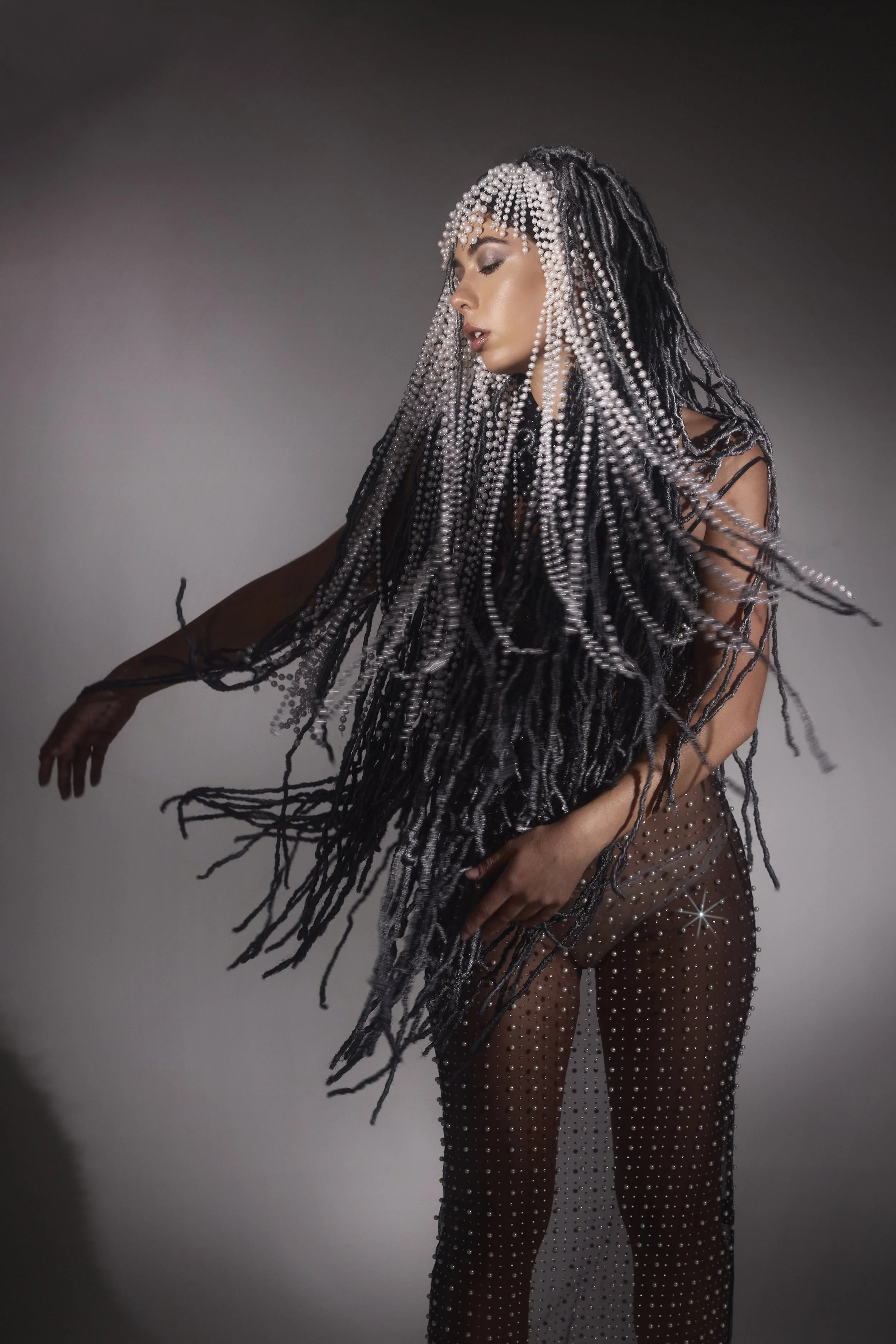 Photography Lyn Taylor
Makeup Bridget Pearson
Styling Alicia Feebrey