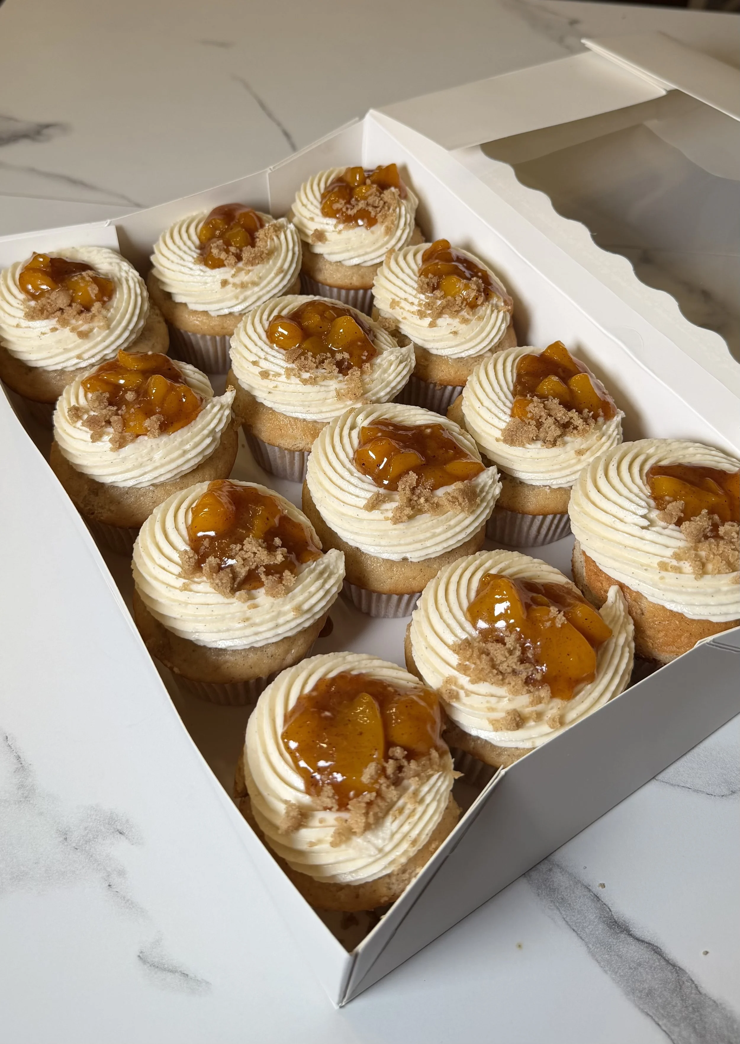 Peach Cobbler Cupcakes