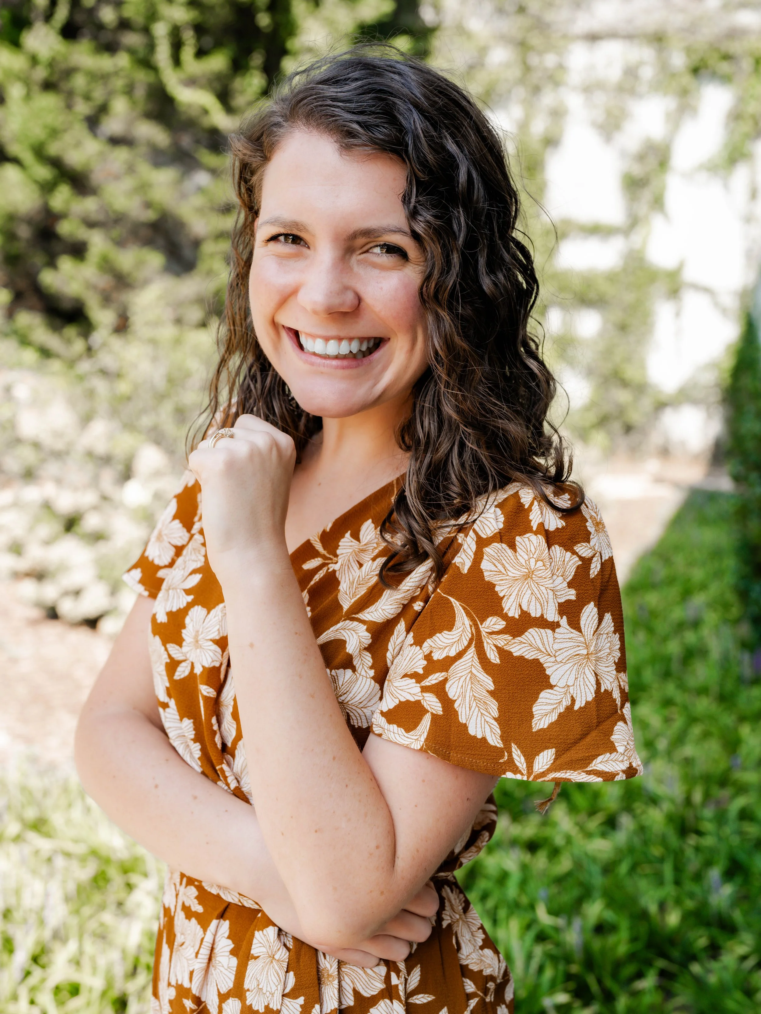 Sydney Hoffman - nonprofit consultant, development director, and grant writer.