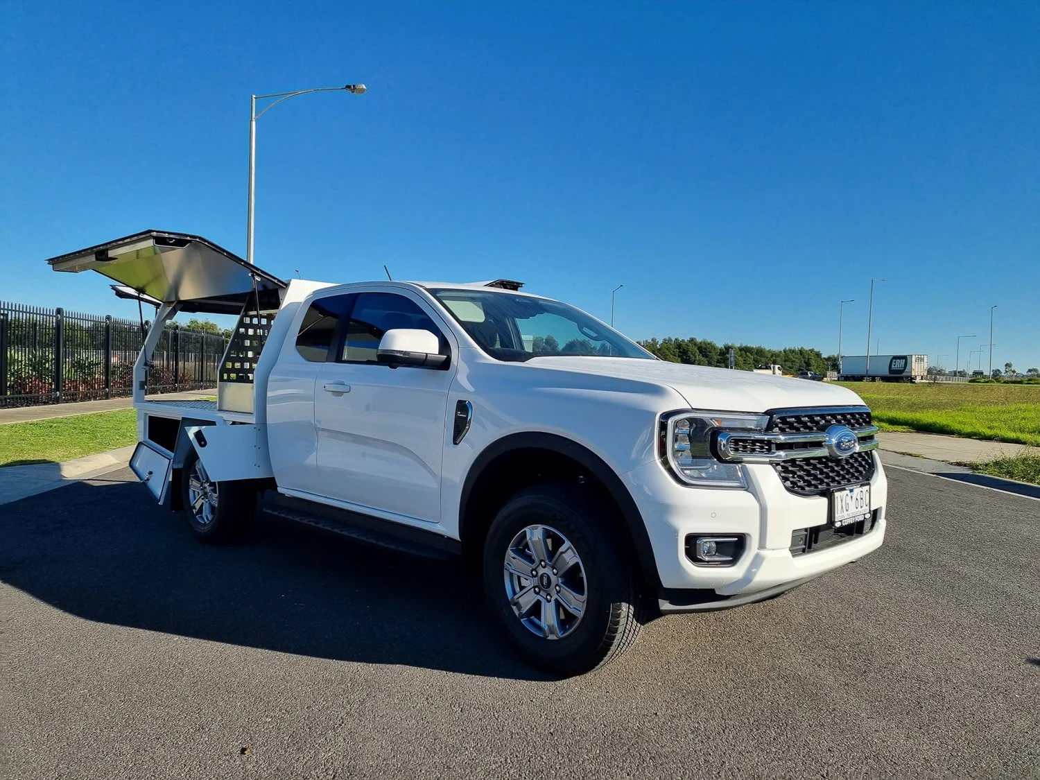 Ute Or Service Body? Which Is Best?