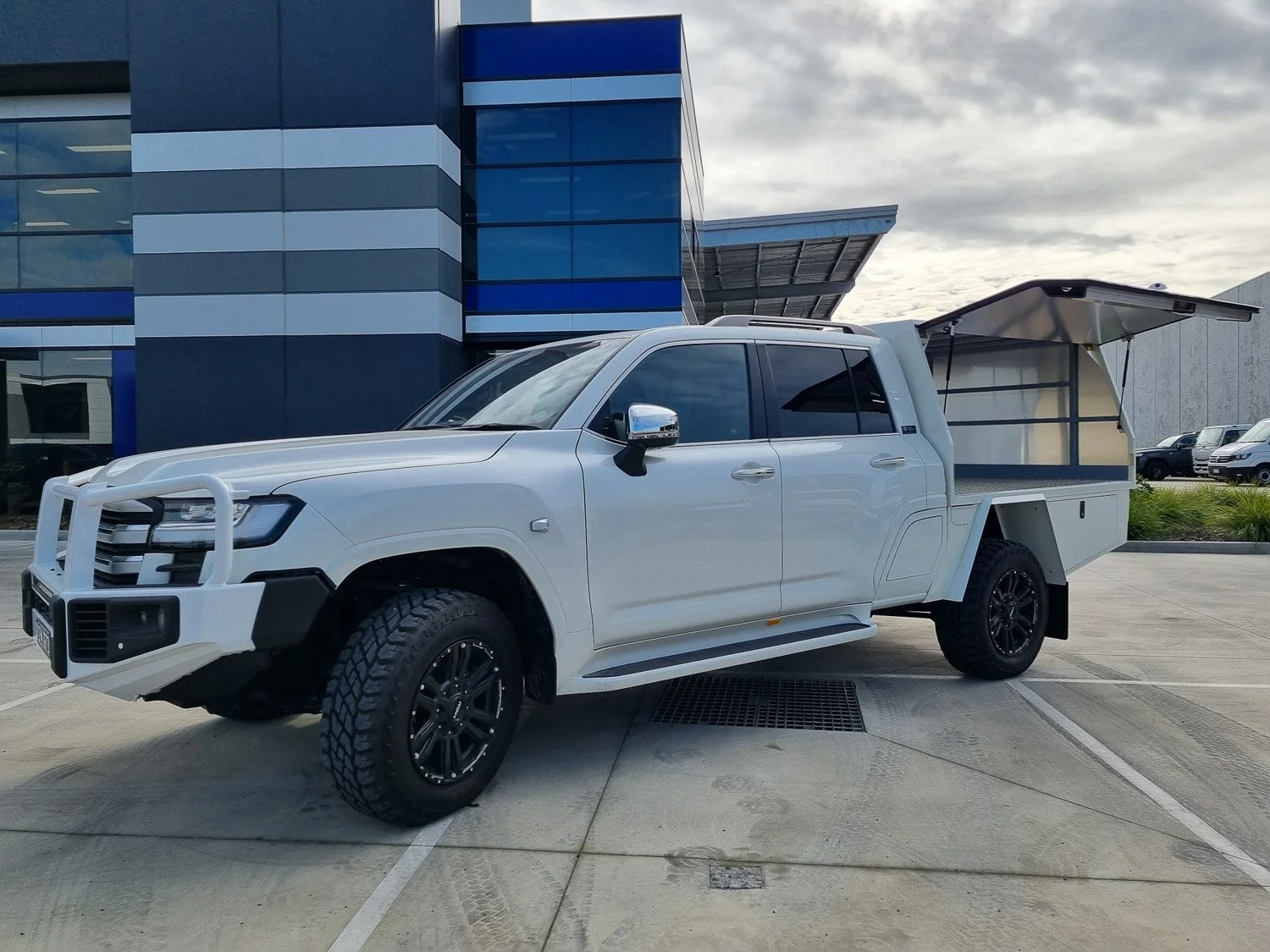 MFI Automotive Group Service Body
