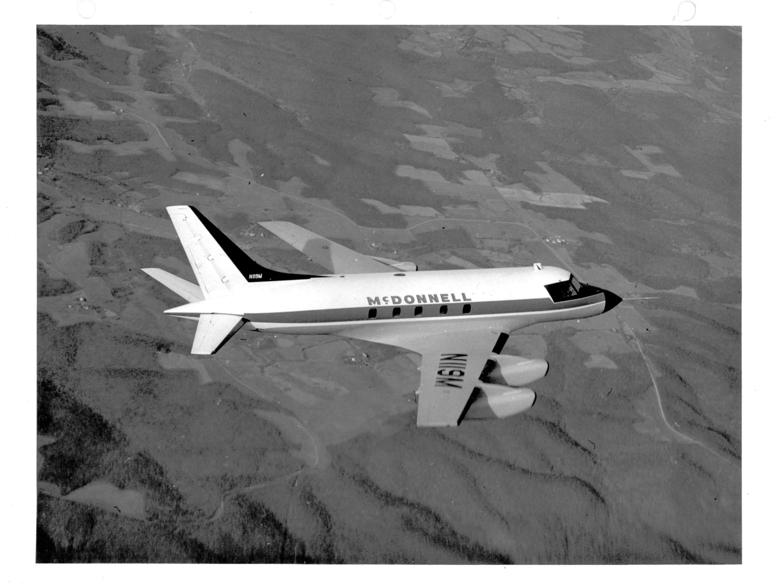 McDonnell 220 7.jpg