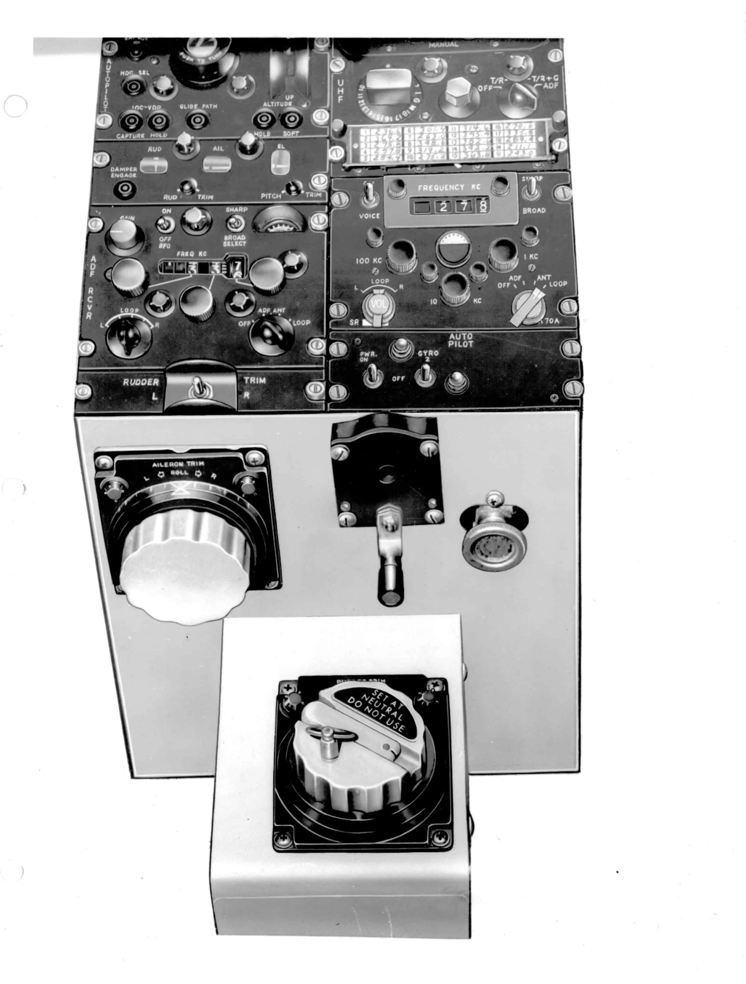 McDonnell 220 65.jpg