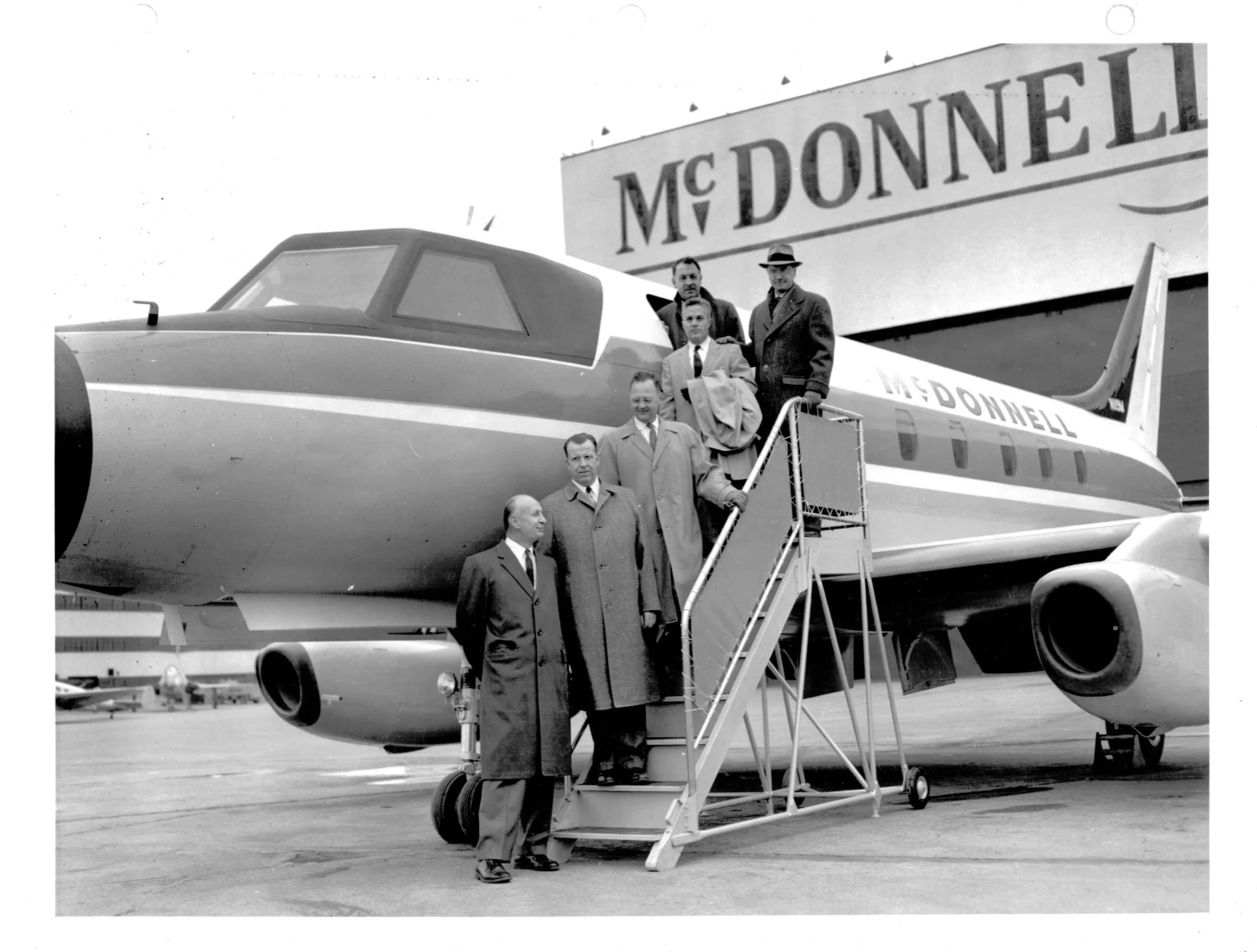 McDonnell 220 39.jpg
