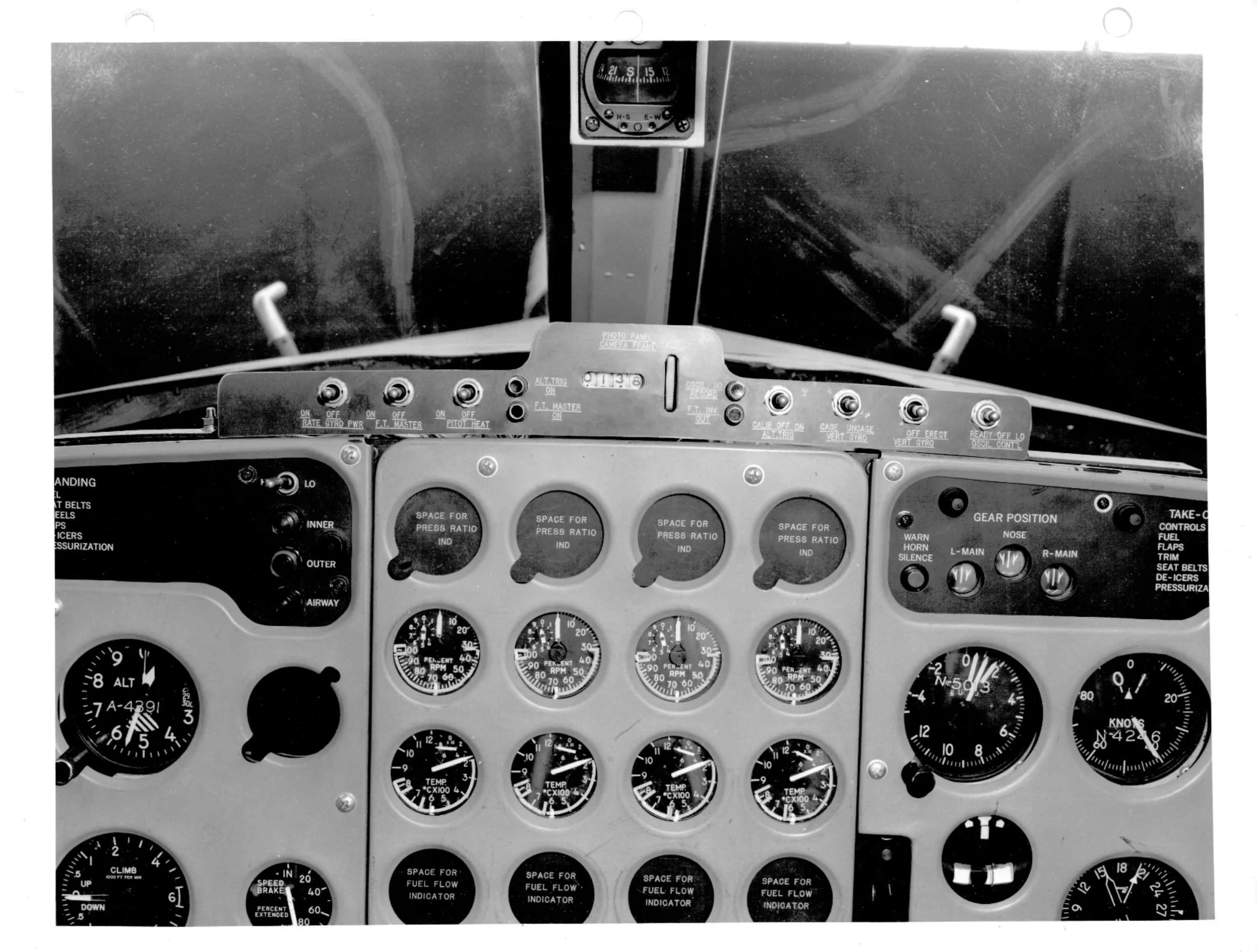 McDonnell 220 58.jpg