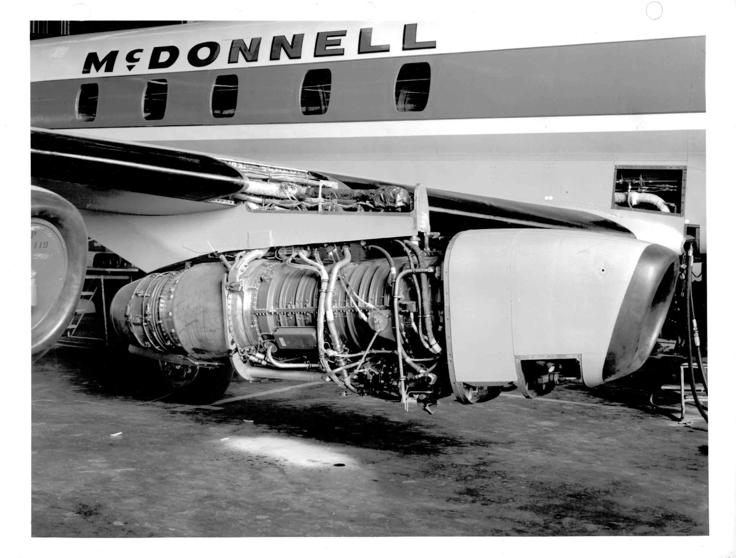 McDonnell 220 27.jpg