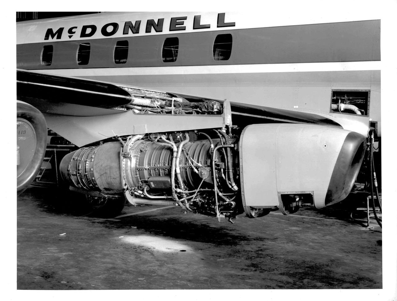 44_Model_11927.jpg