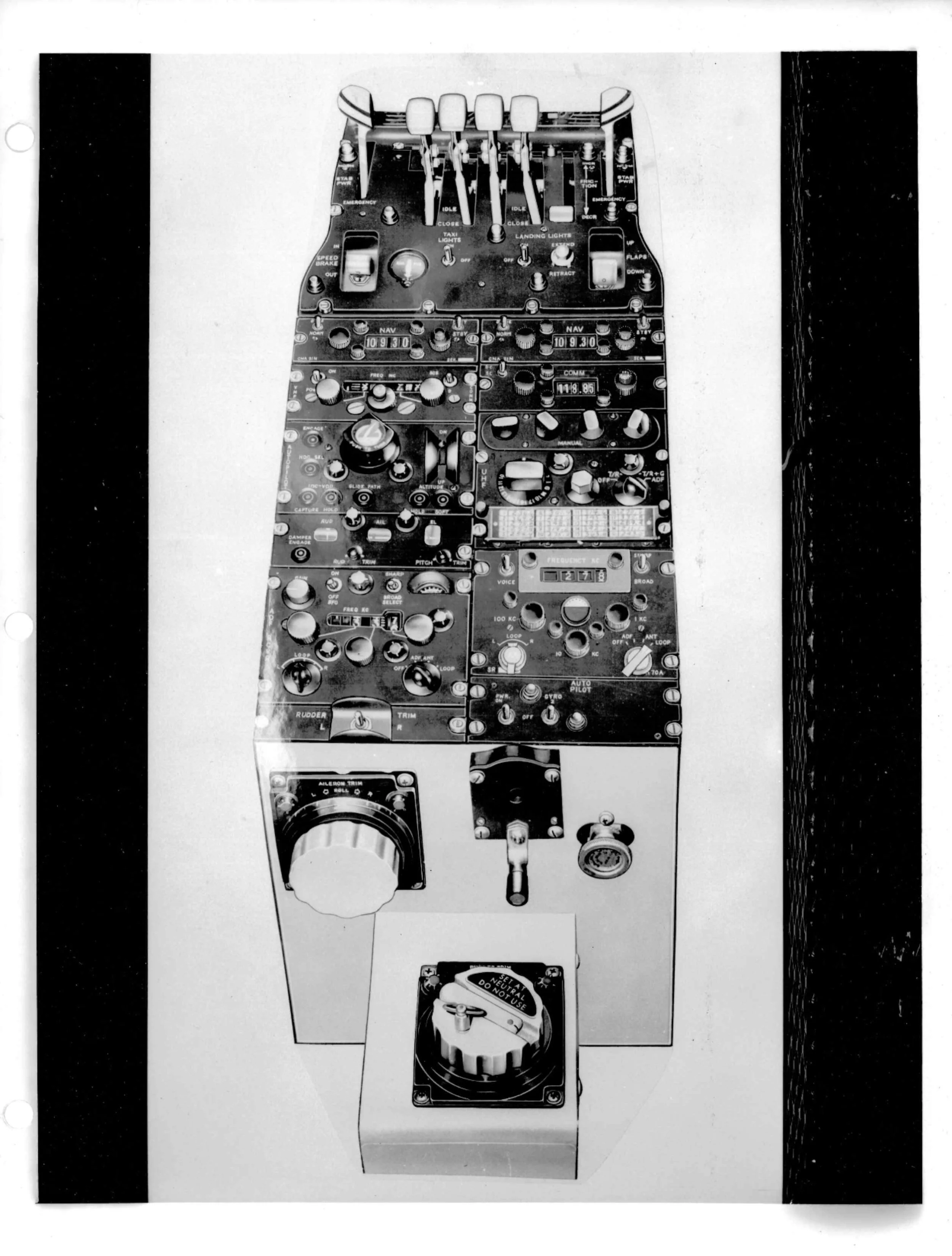 McDonnell 220 52.jpg