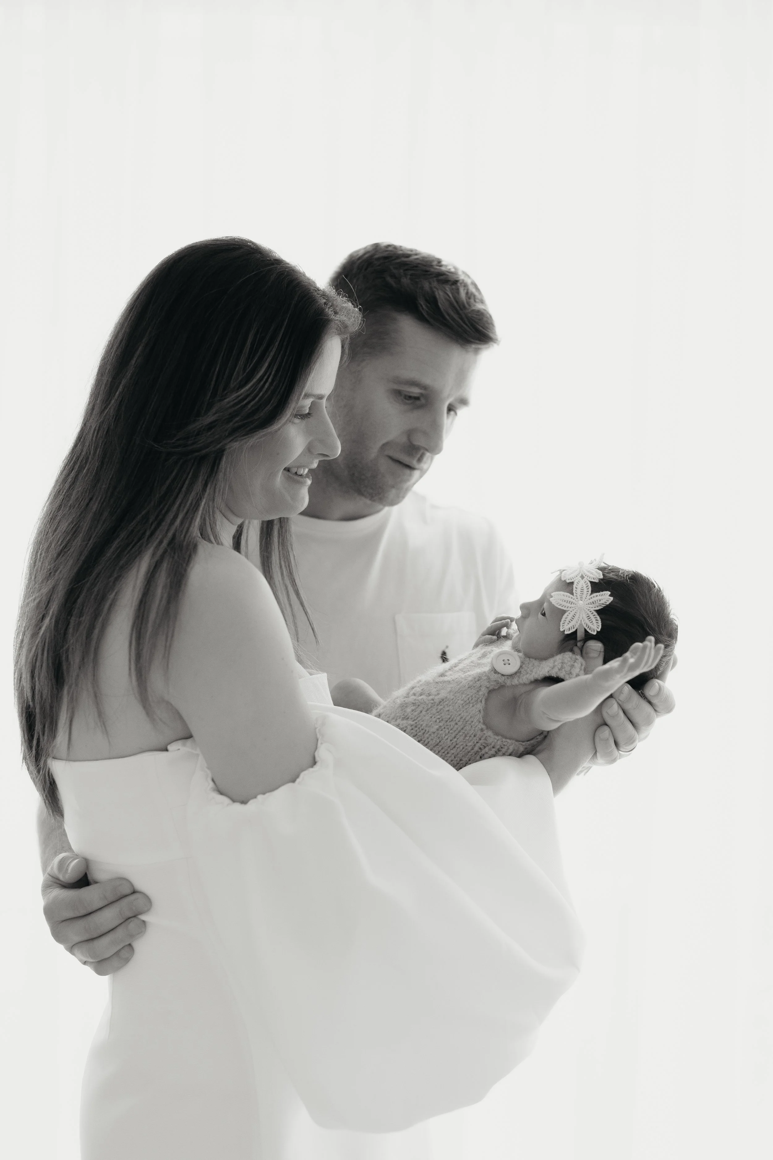 melbourne-newborn-photographer-parents-baby-portrait.jpg