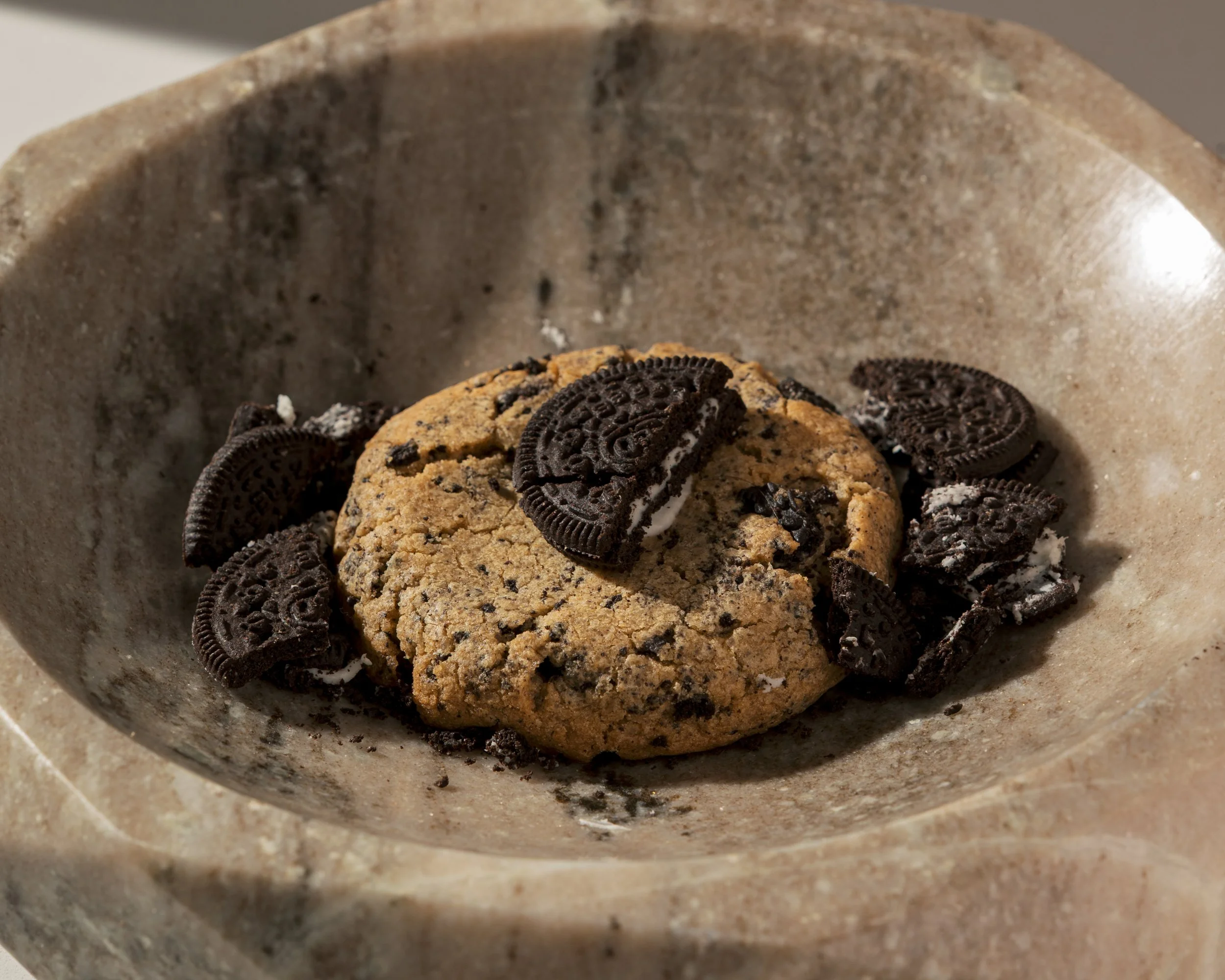 Oreo cookie