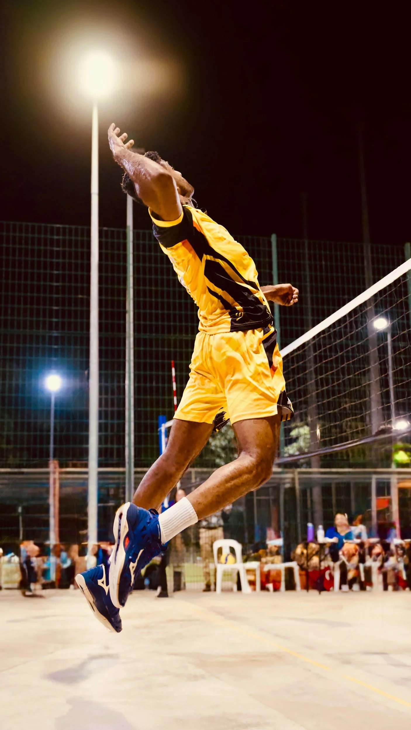 Man spiking